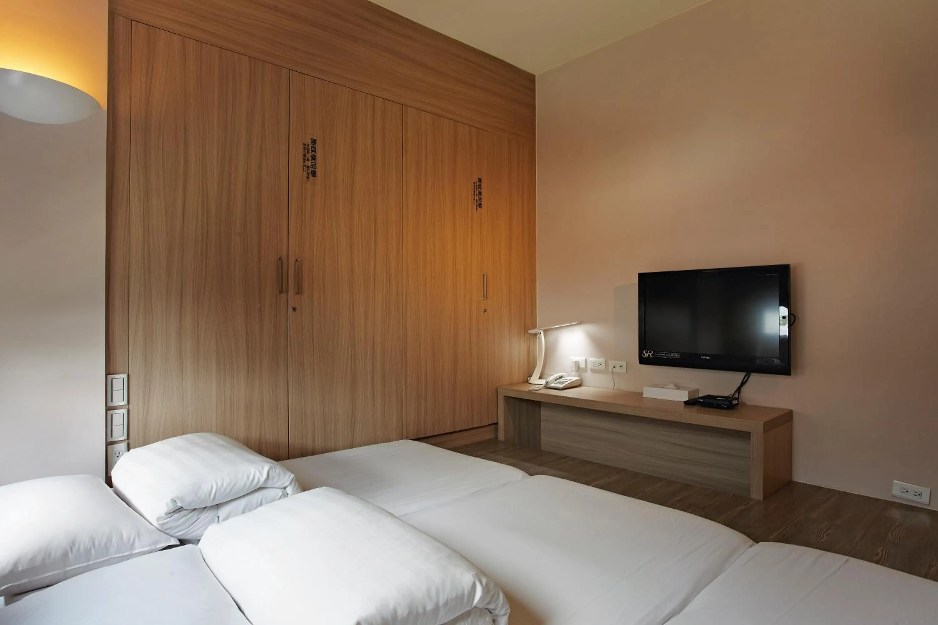 Photo of the whole room, Bed in Micasa Hotel