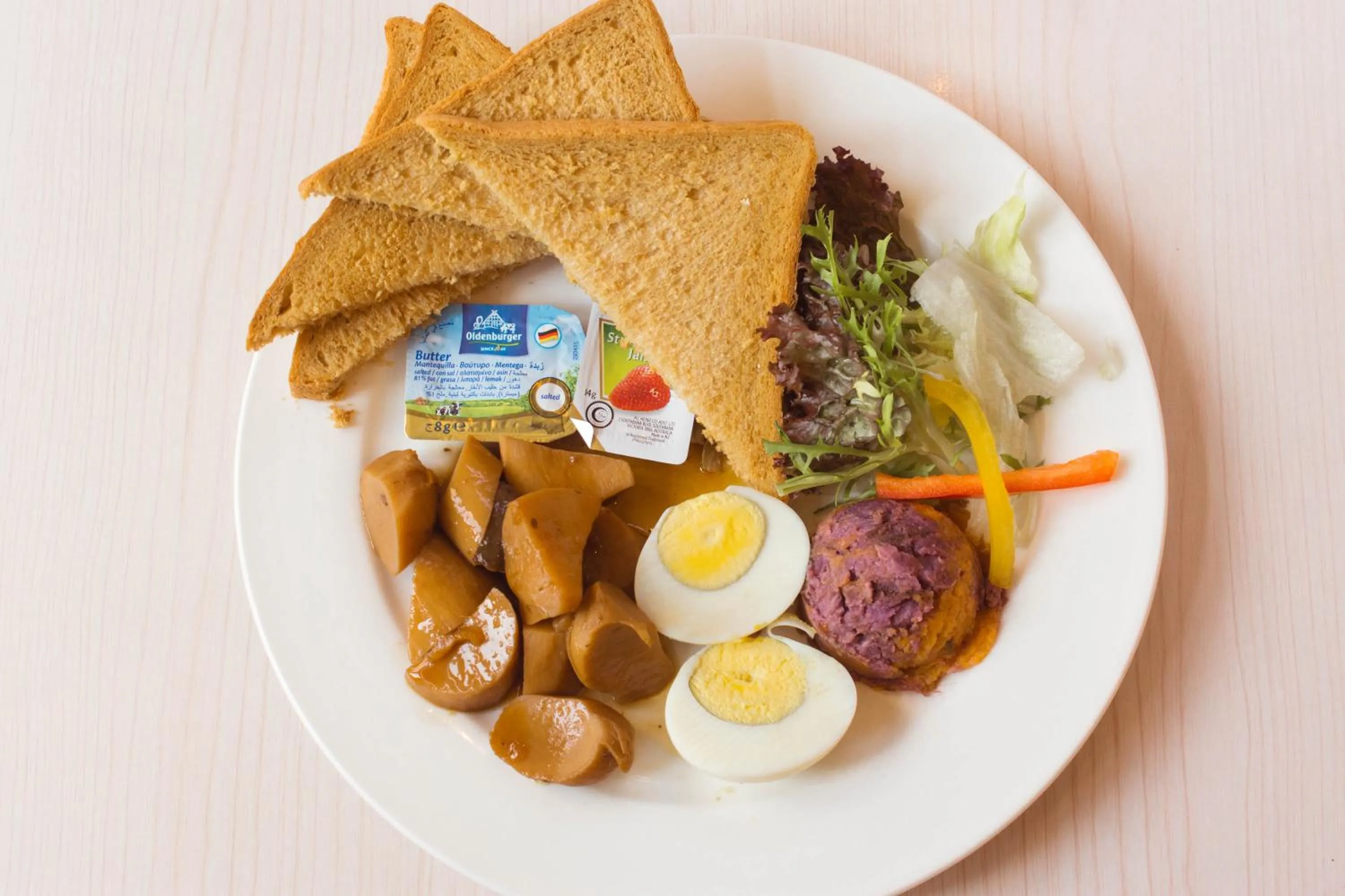 Restaurant/places to eat in Micasa Hotel