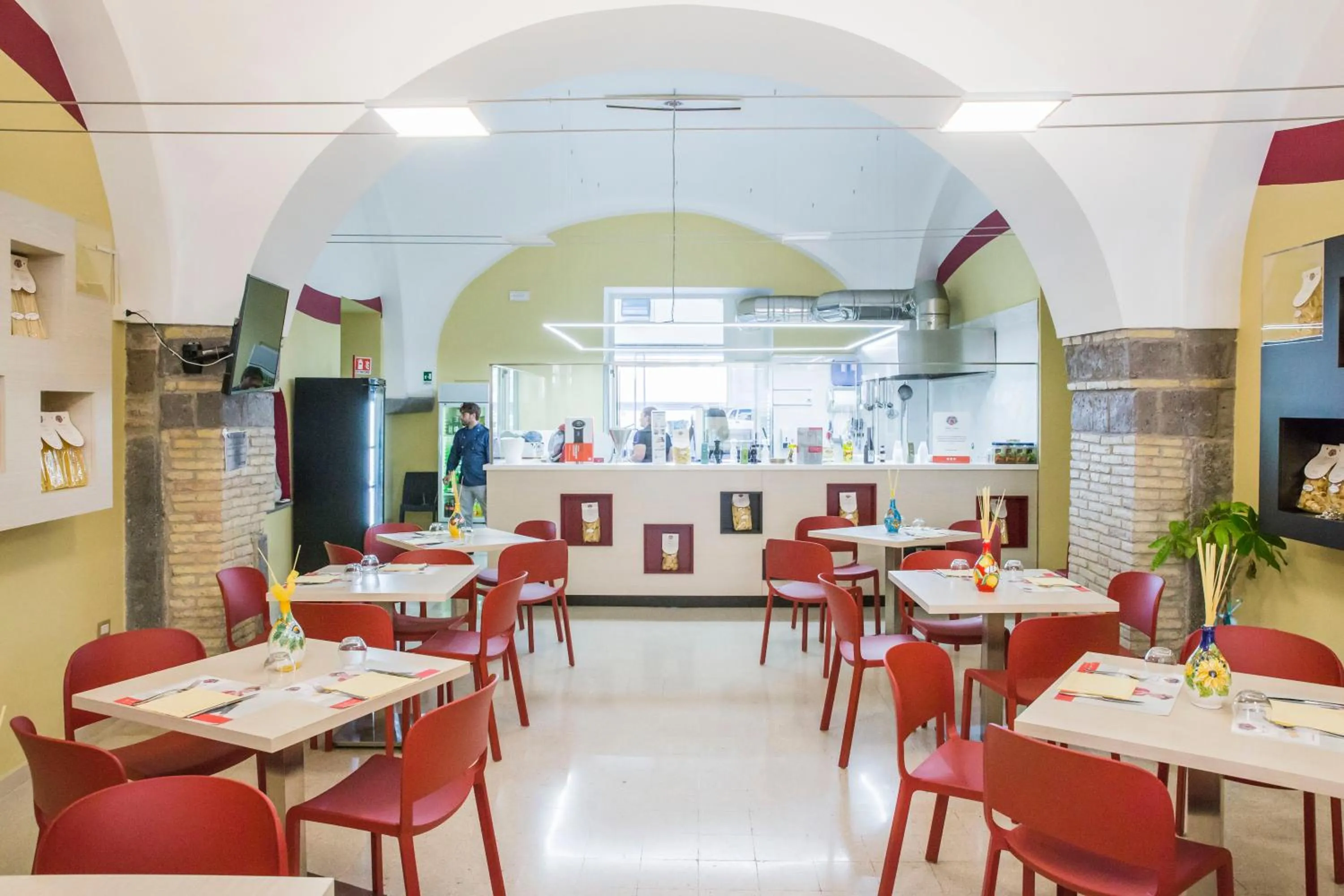 Restaurant/places to eat in b&b Pasta Cuomo