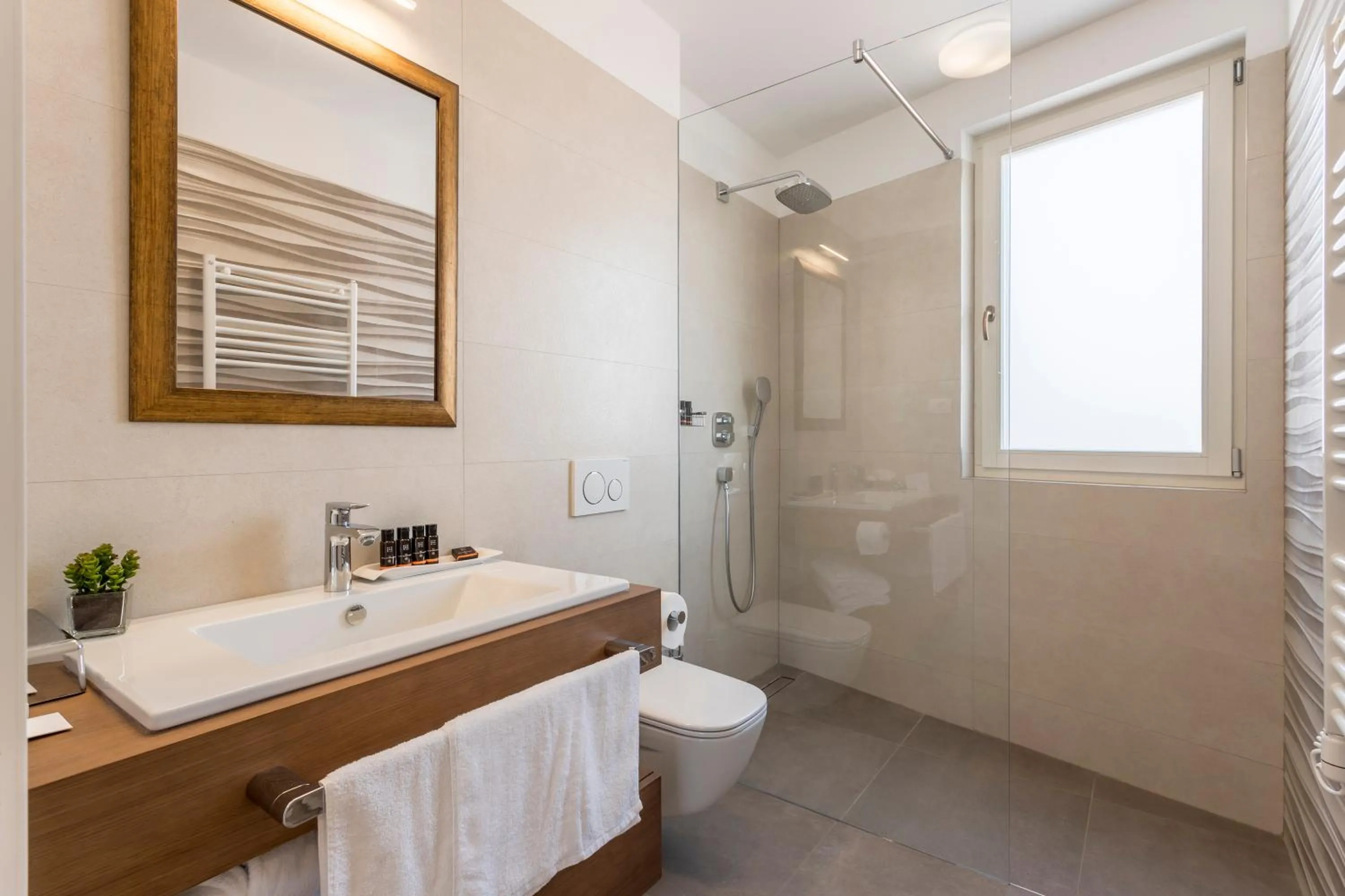 Shower in Residence Stine