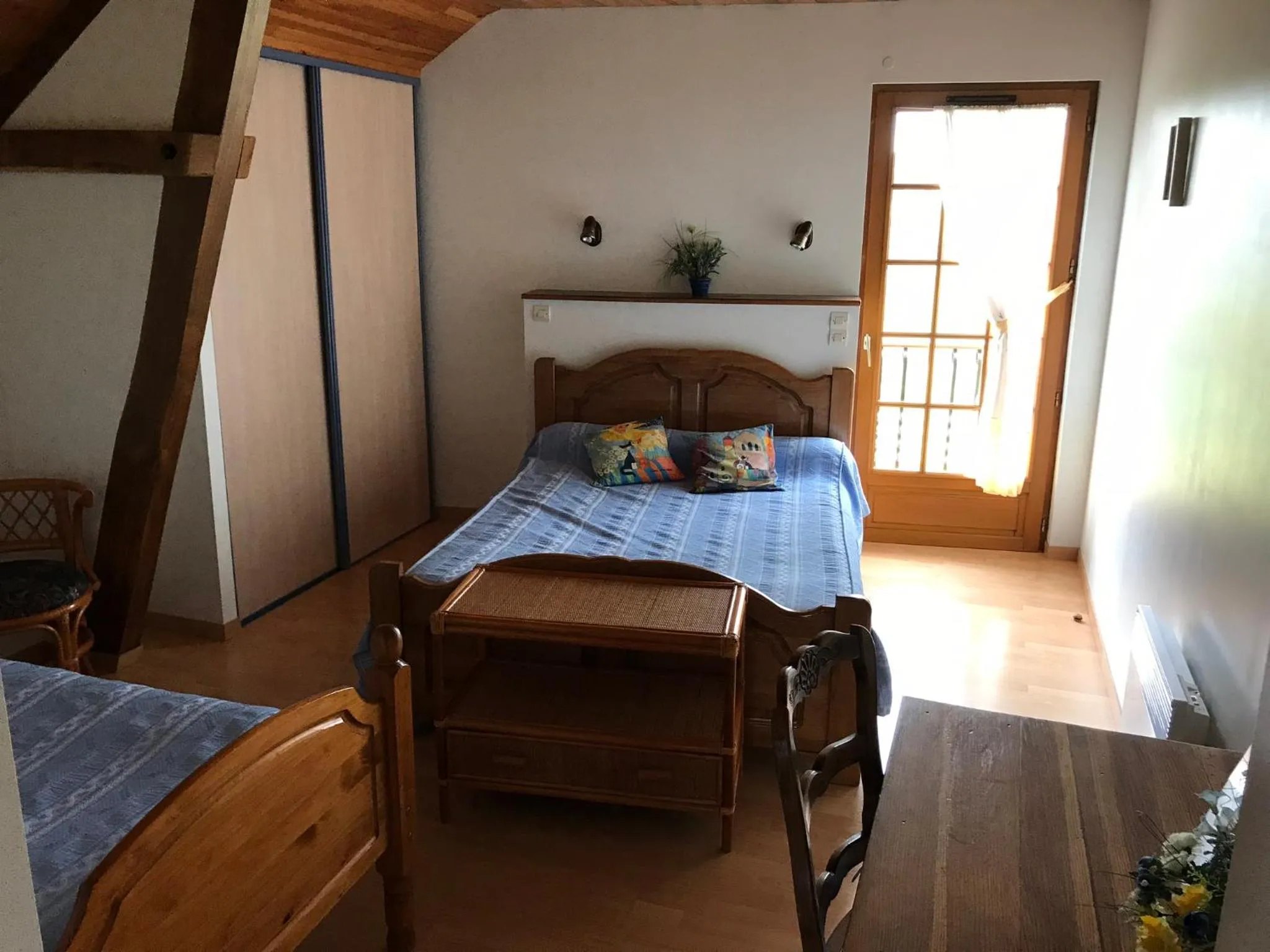 Bed in Mountain Vacances - Maison Rachou
