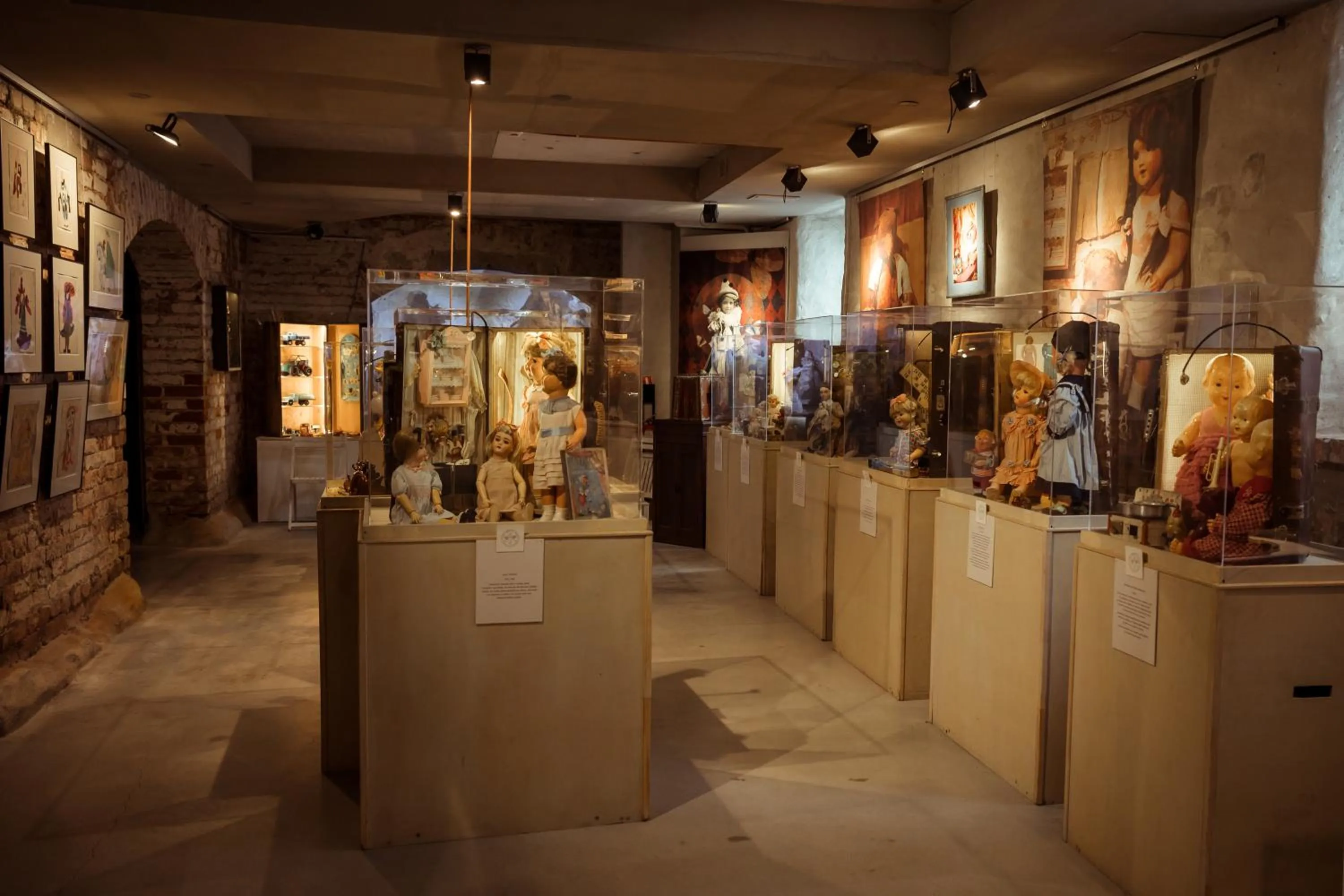 On-site shops in Art Hotel Roma