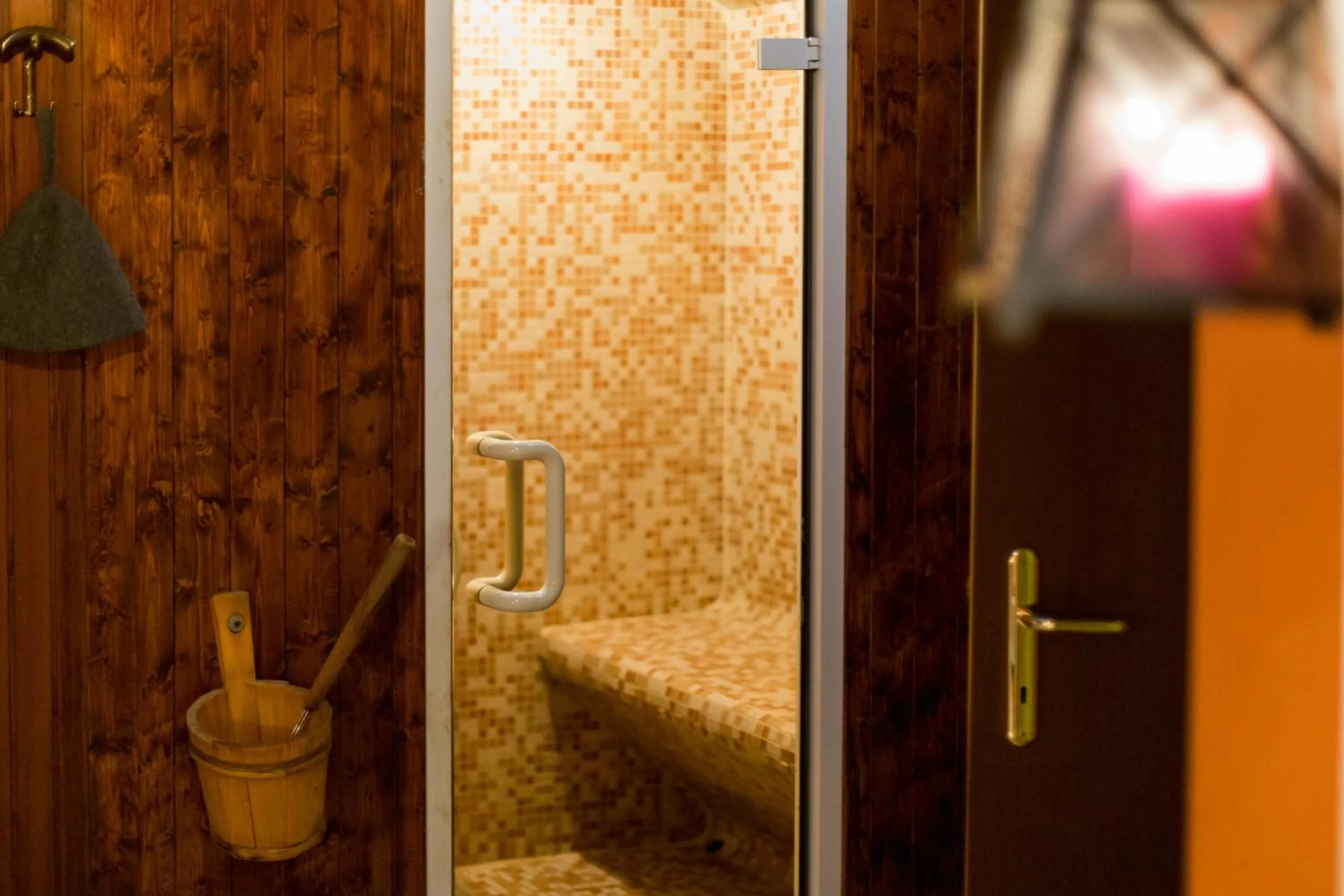 Steam room in Casa Canarino