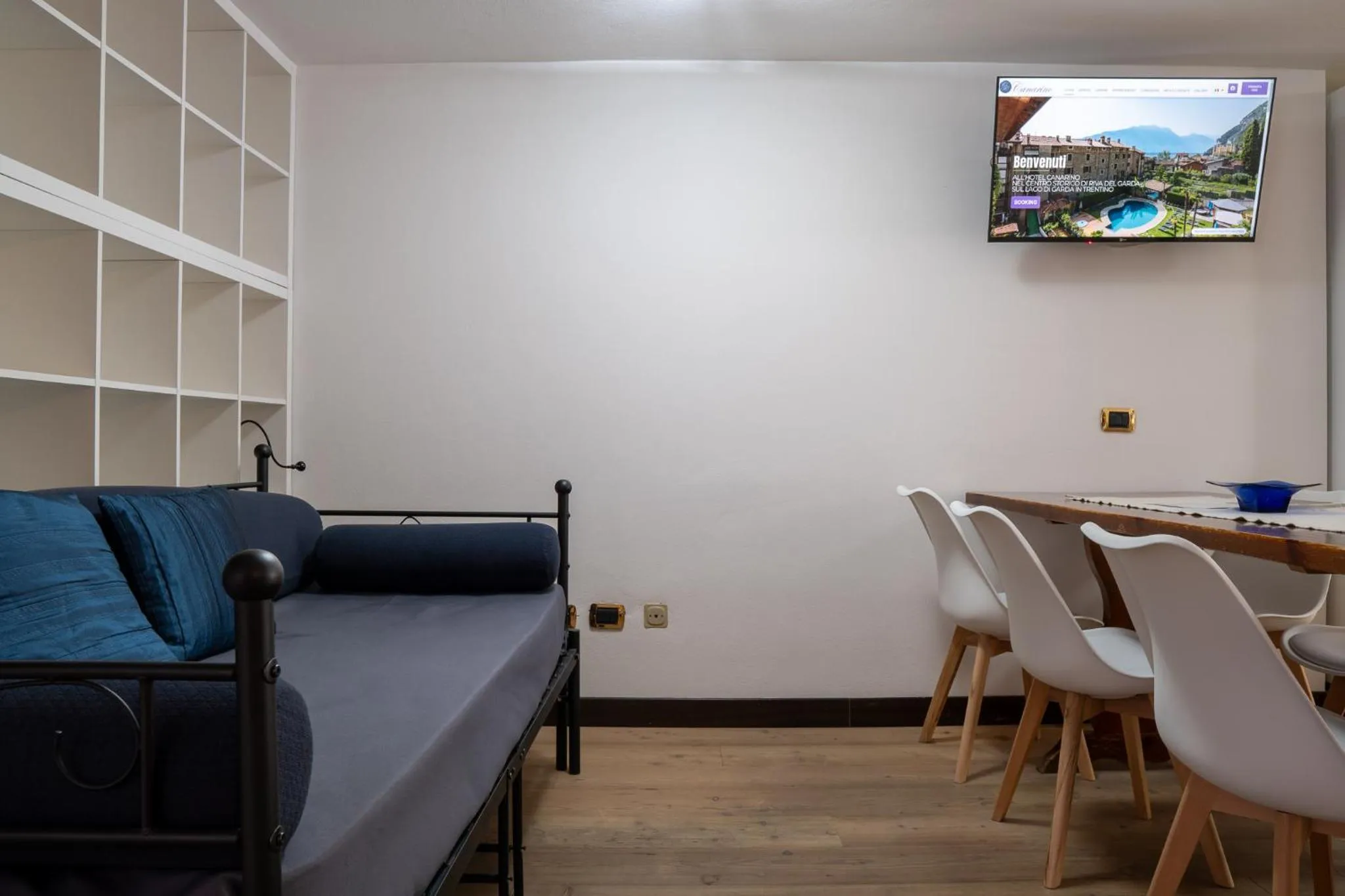 Seating area in Casa Canarino