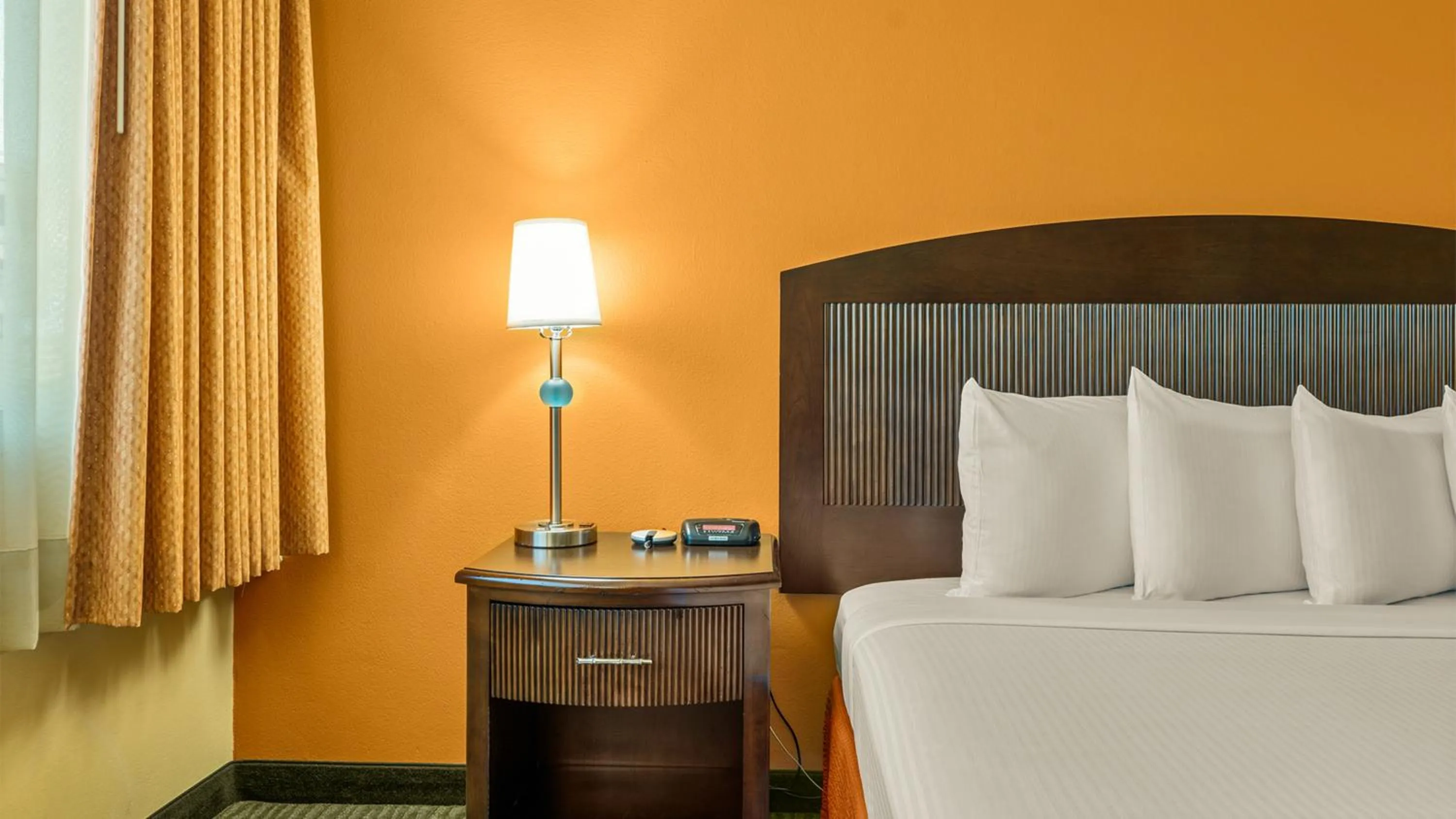 Bed in Airport Honolulu Hotel, Trademark Collection by Wyndham