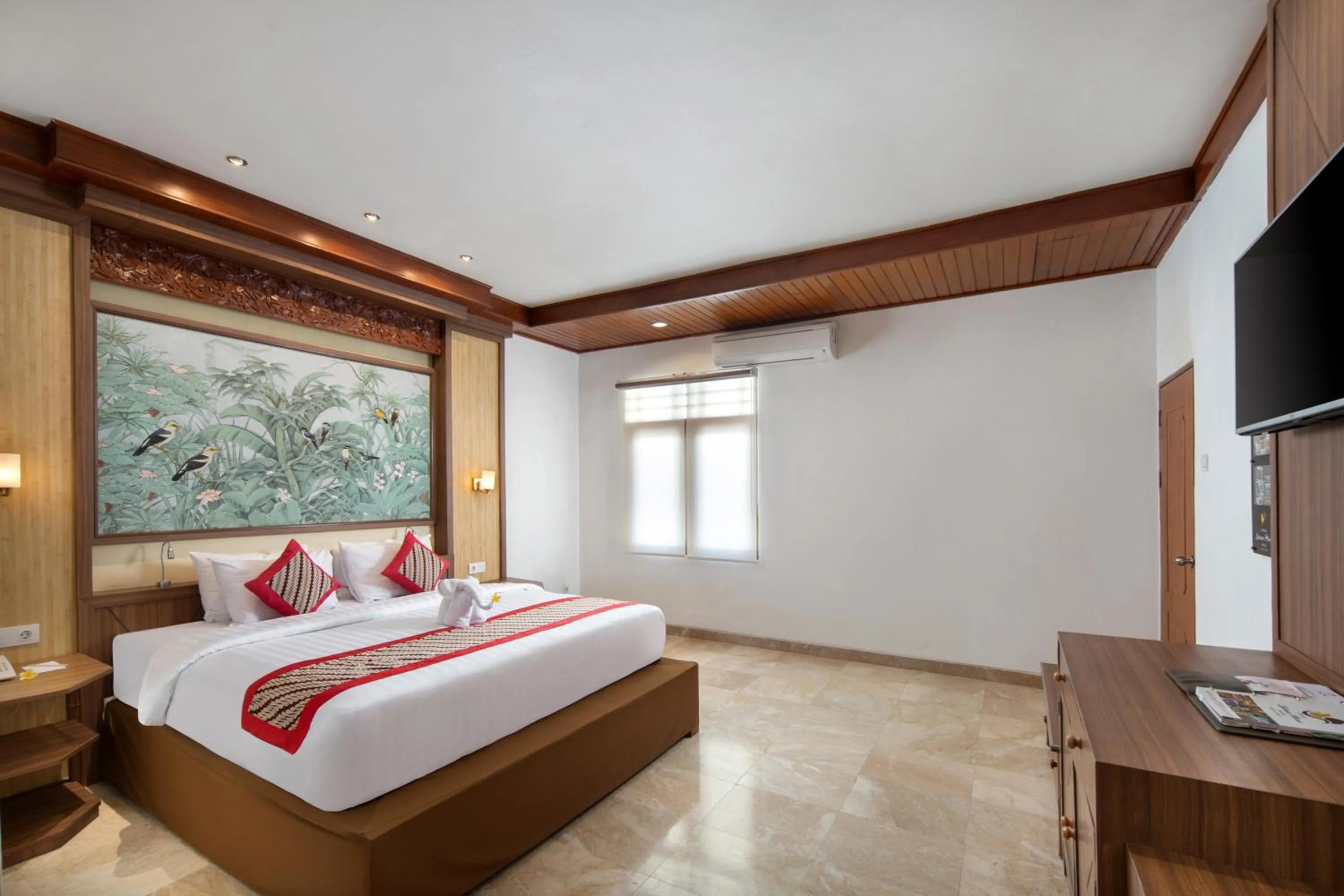 Bedroom, Bed in Grand Istana Rama Hotel