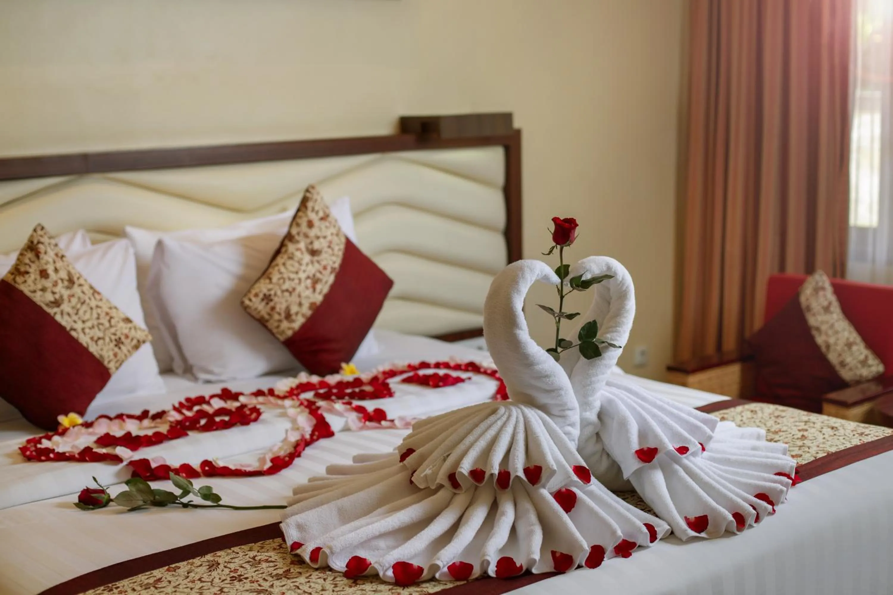 Bed in Grand Istana Rama Hotel