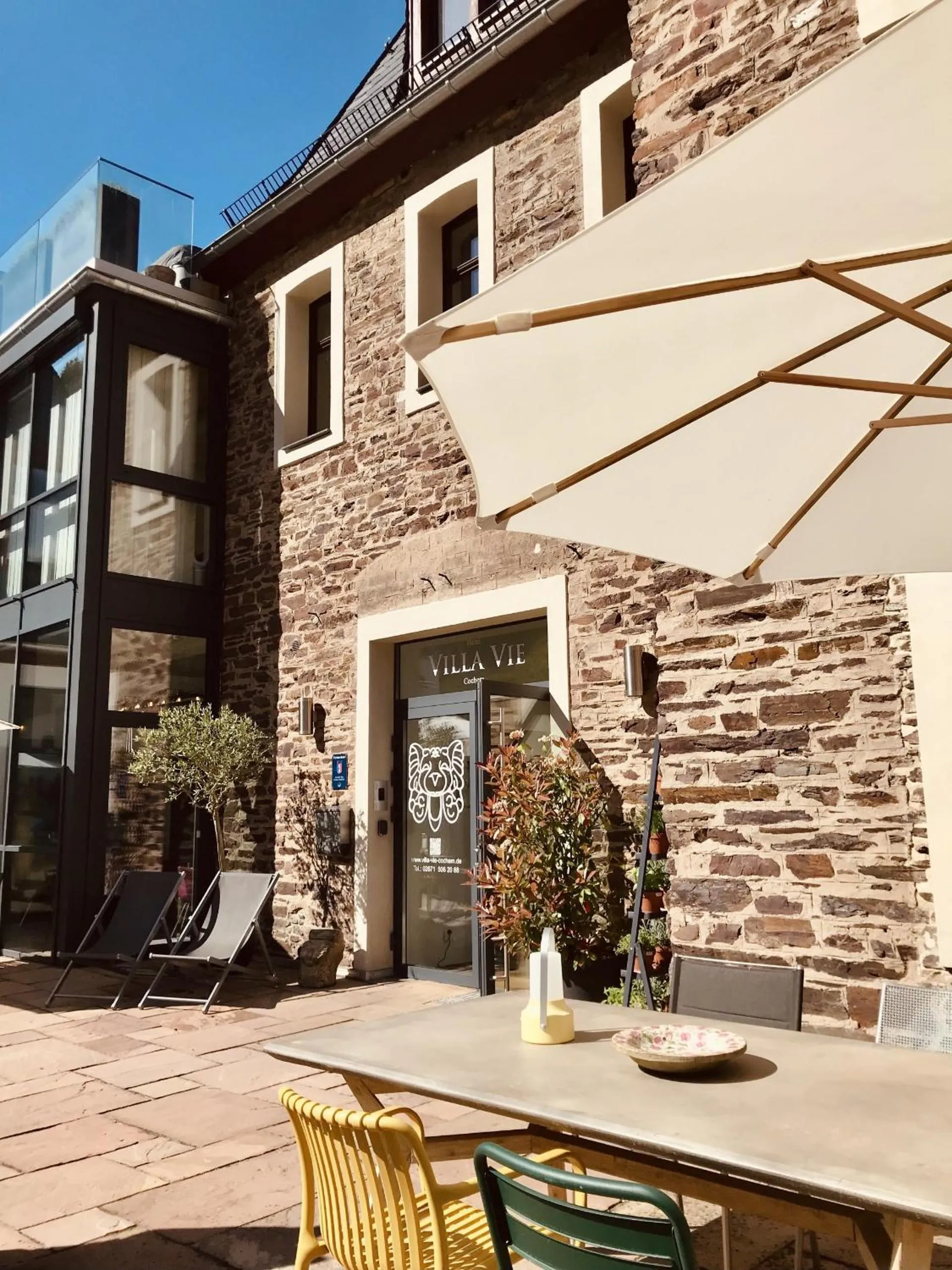 Property building in Hotel Villa Vie Cochem