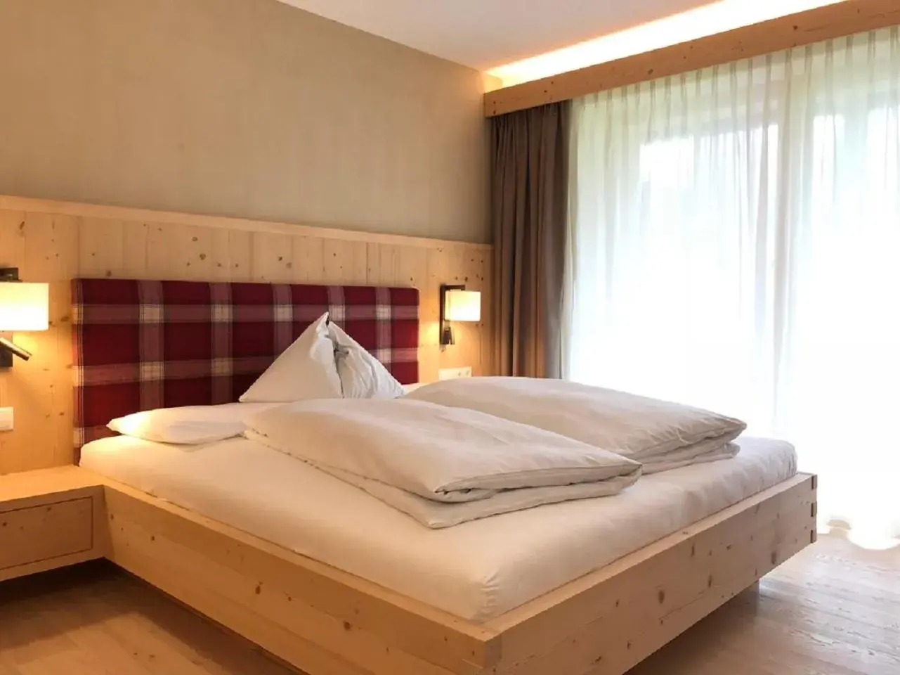 Double Room with Mountain View in Hotel Schoenblick Double Room with Mountain View in Hotel Schoenblick