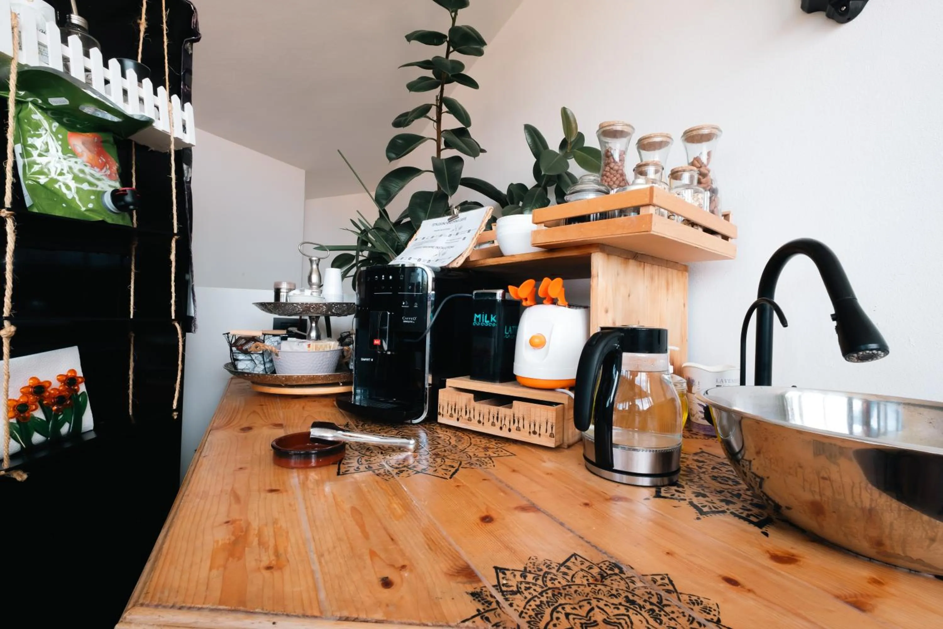 Coffee/tea facilities in Palazzetto del Pittore in San Quirico d'Orcia