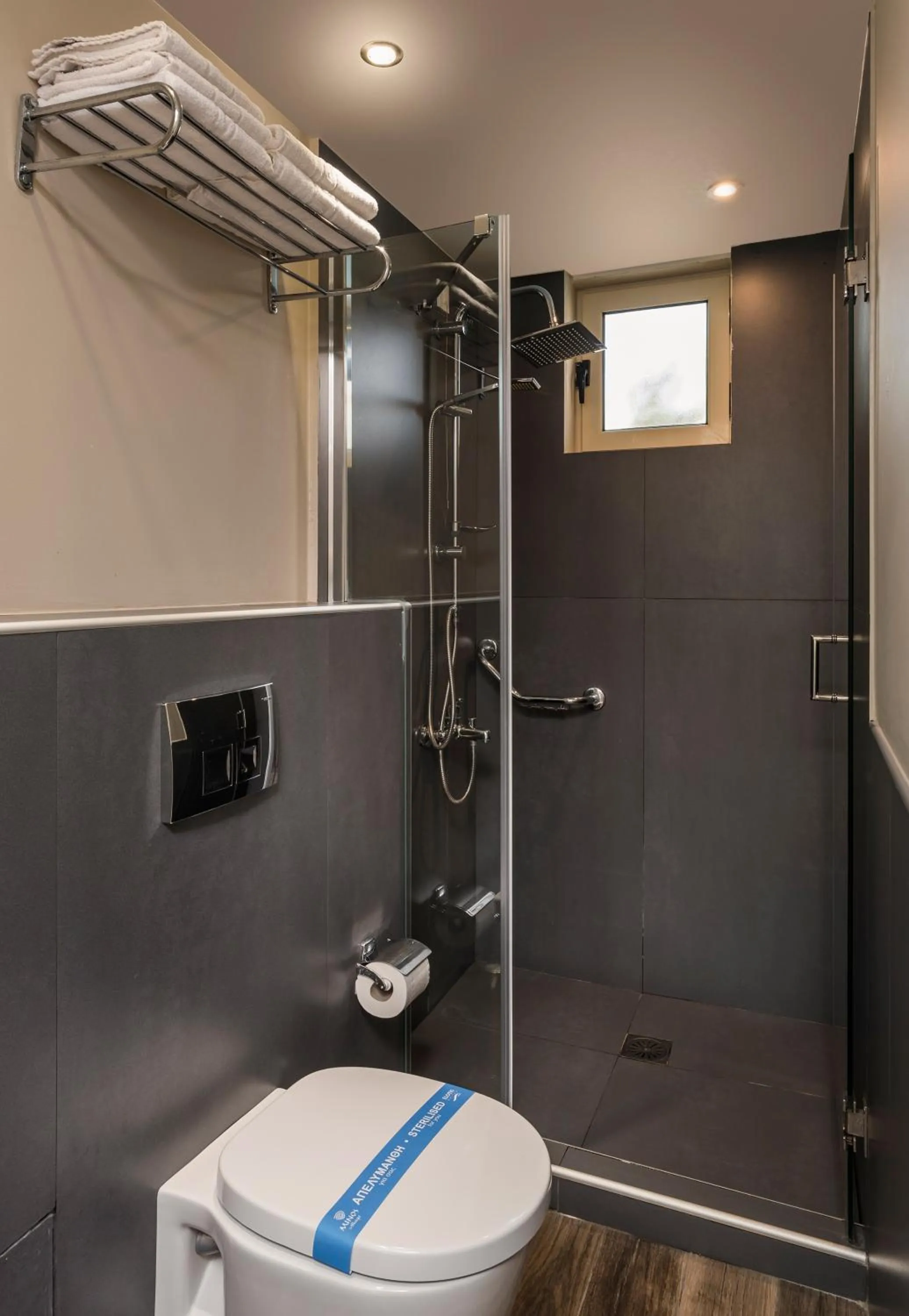 Shower in Elotis Suites