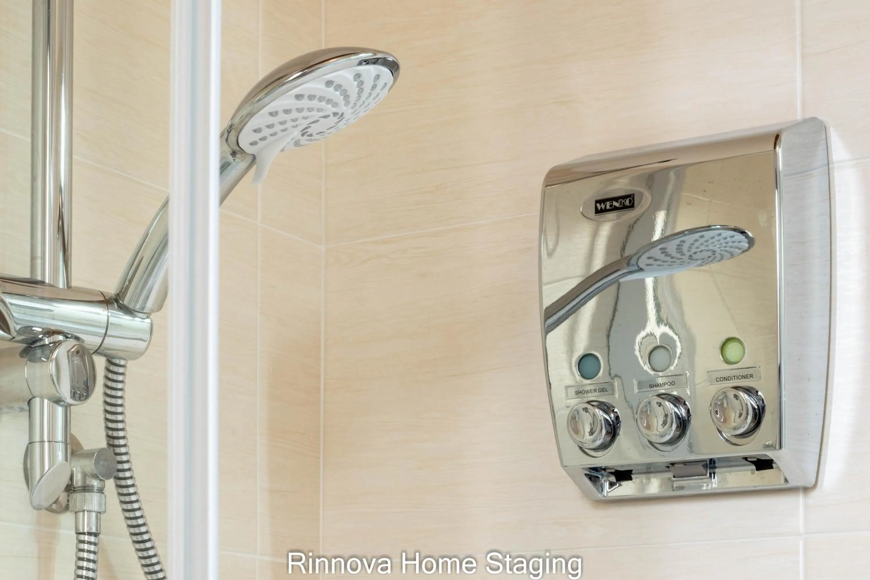 Bathroom in Villa Vitto - Sleep & Go