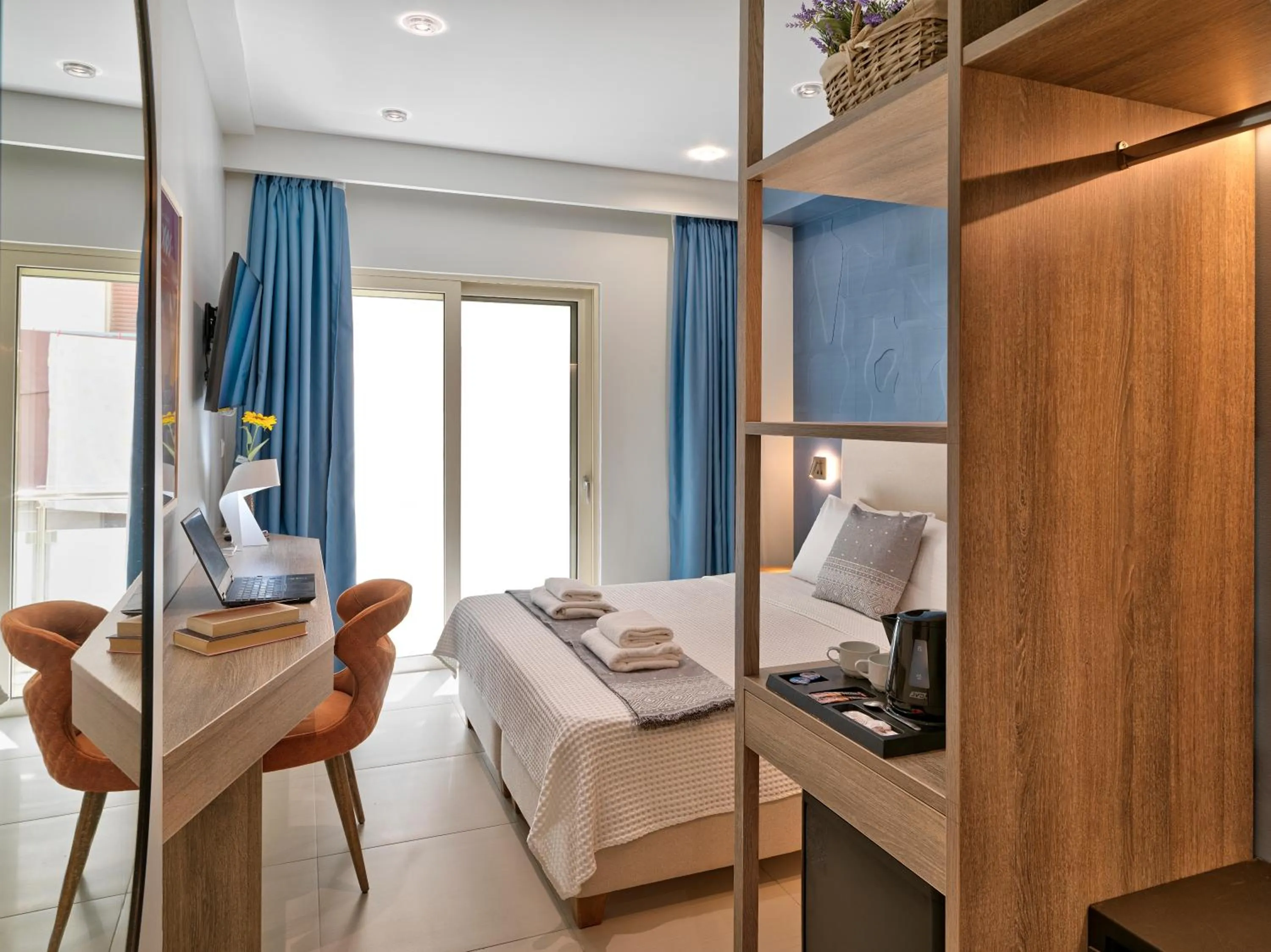 Seating area, Bed in Phidias Piraeus Hotel