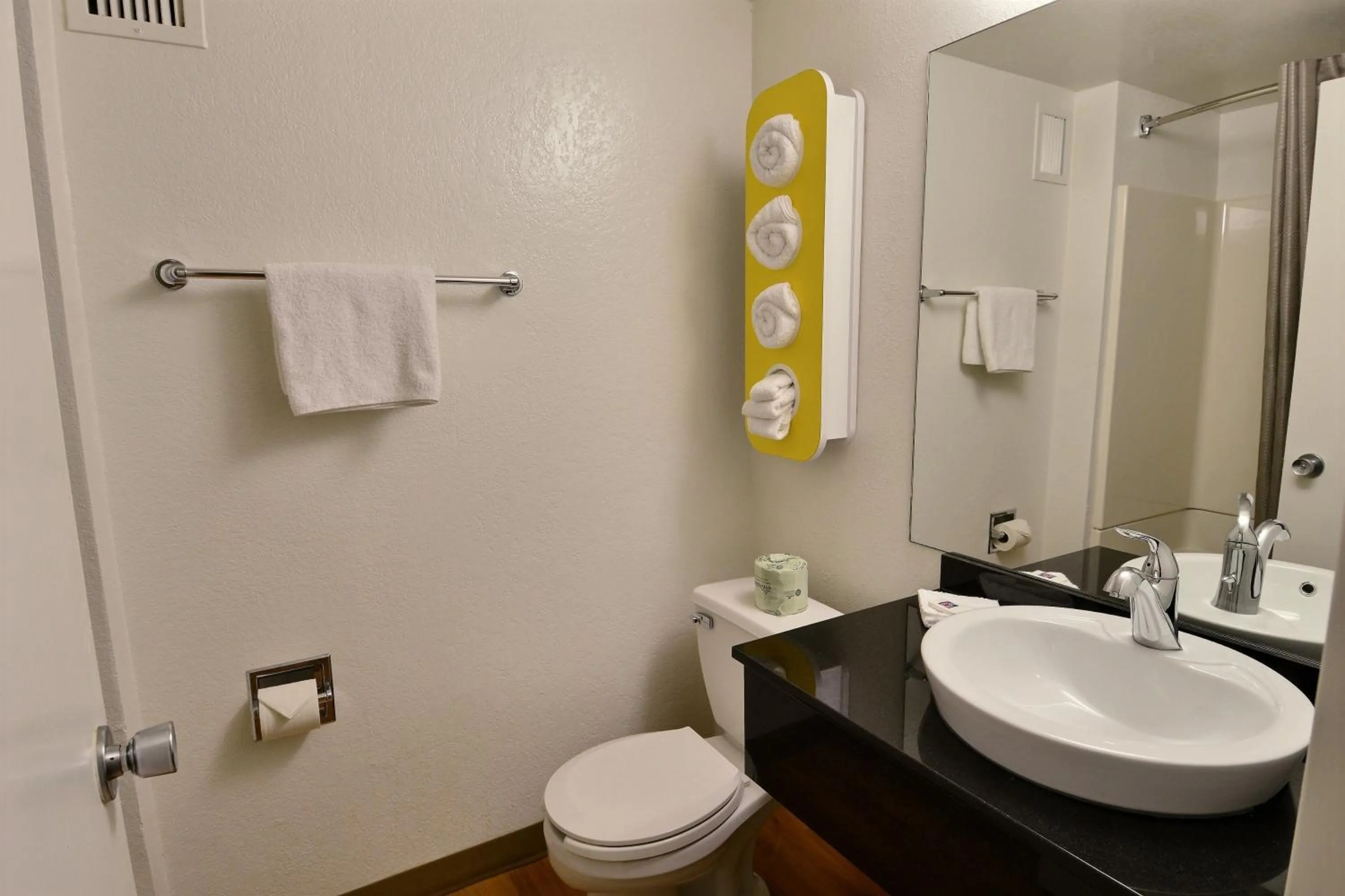 Bathroom in Motel 6-Danvers, MA - Boston North