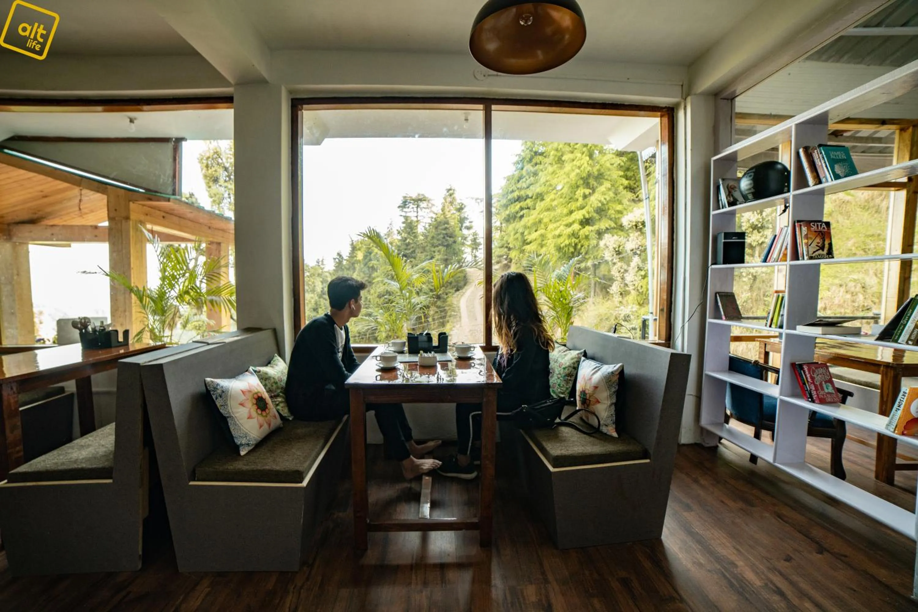 Restaurant/places to eat in Alt Life Stays - Dharamkot Mcleodganj