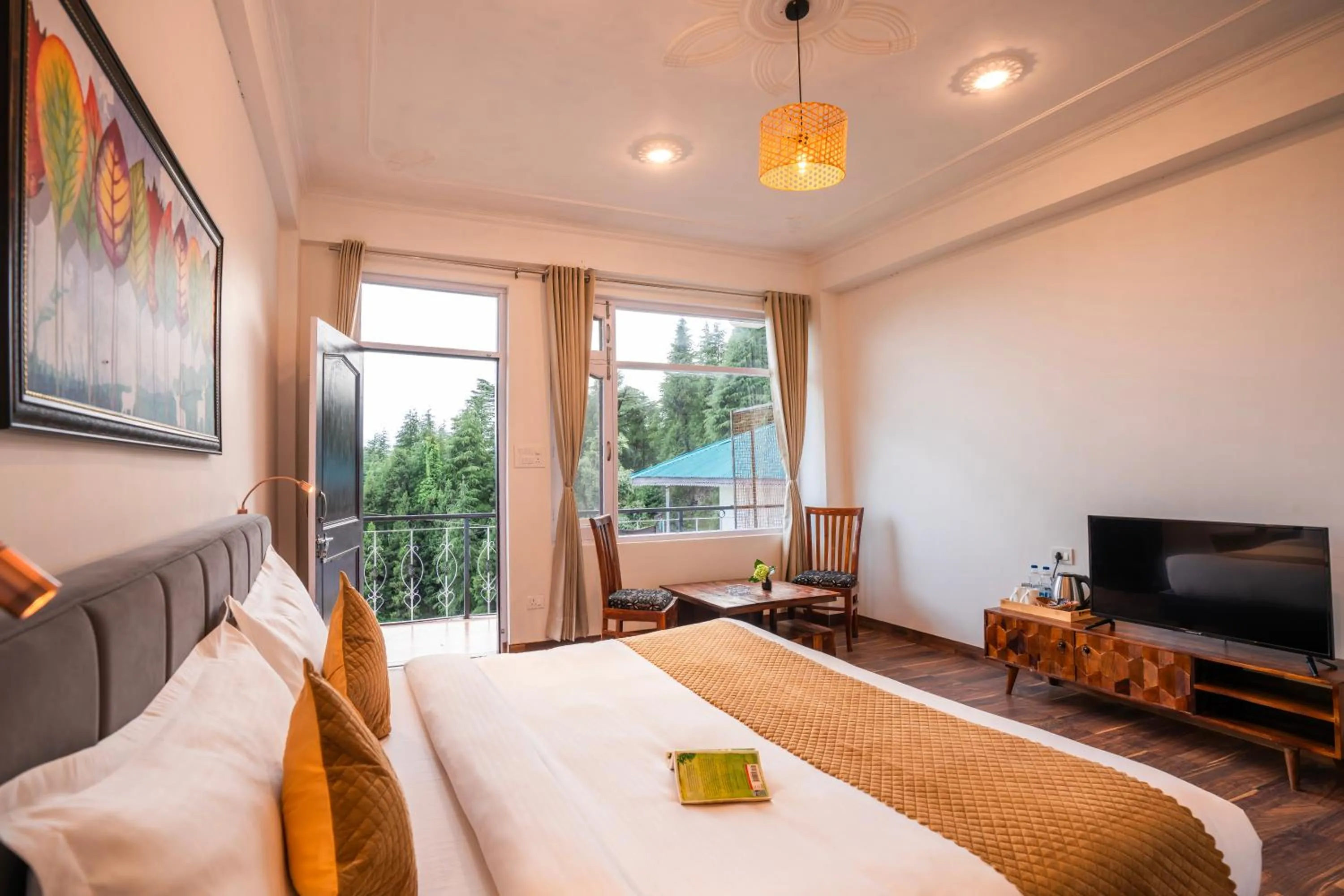 Bed in Alt Life Stays - Dharamkot Mcleodganj