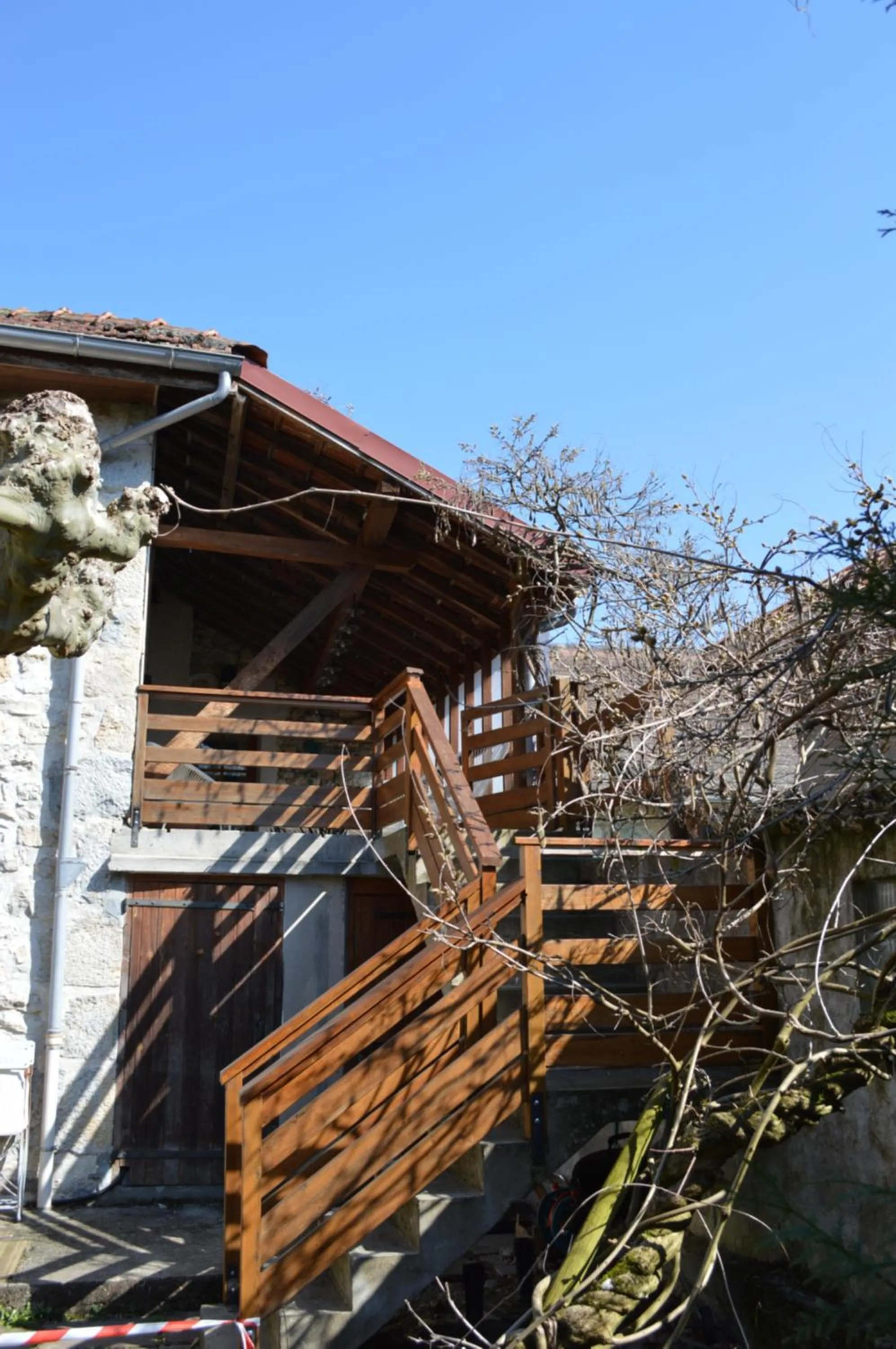Patio in Maison Maliga J&G House