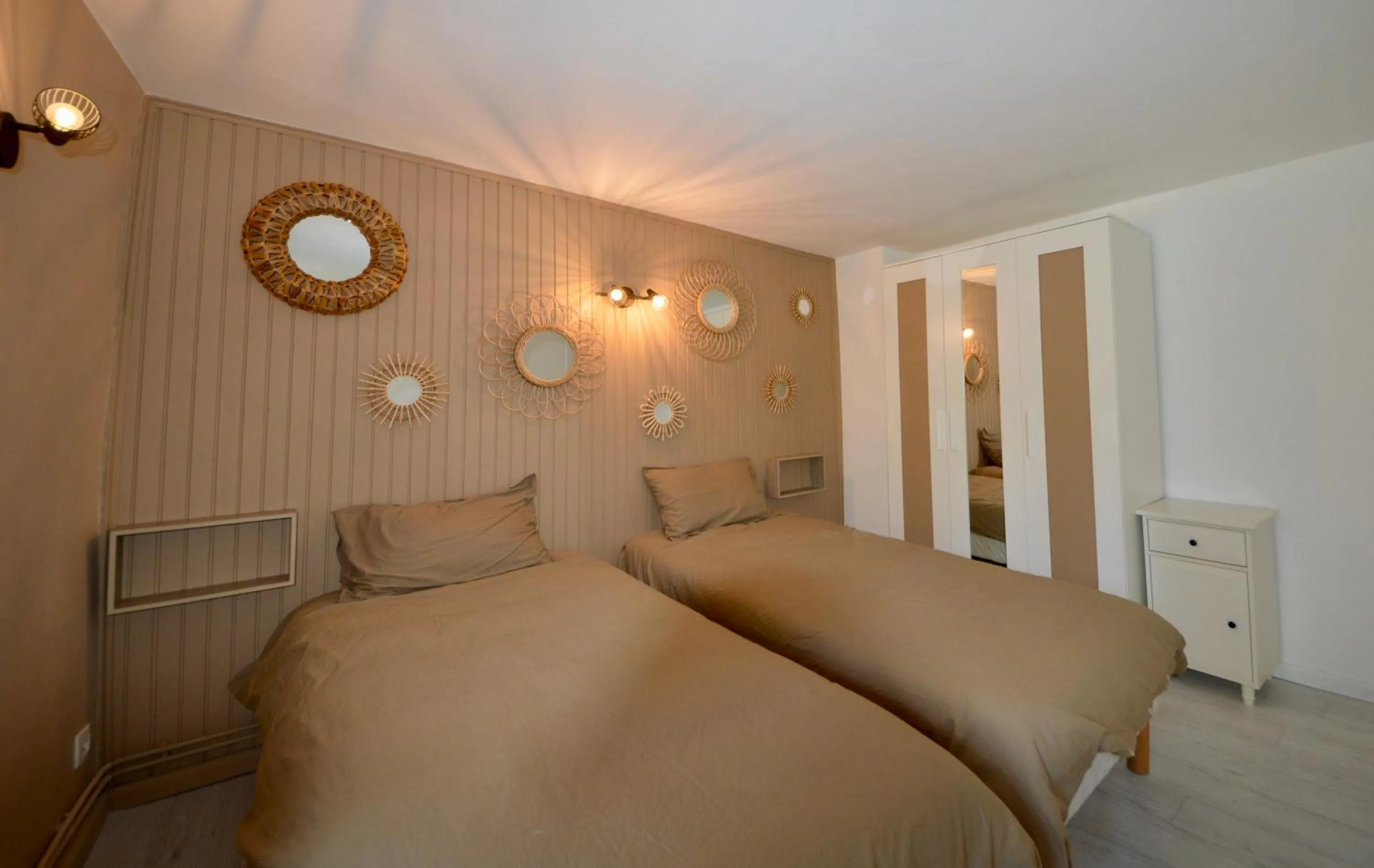 Bedroom in Maison Maliga J&G House