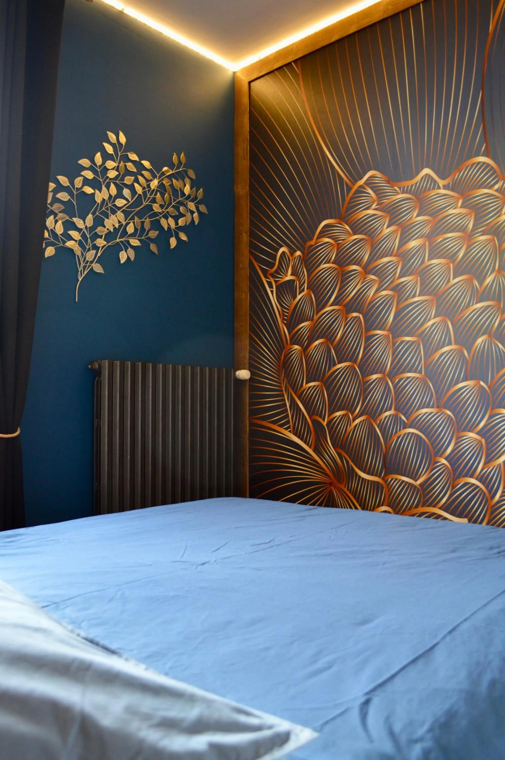 Bed in Maison Maliga J&G House