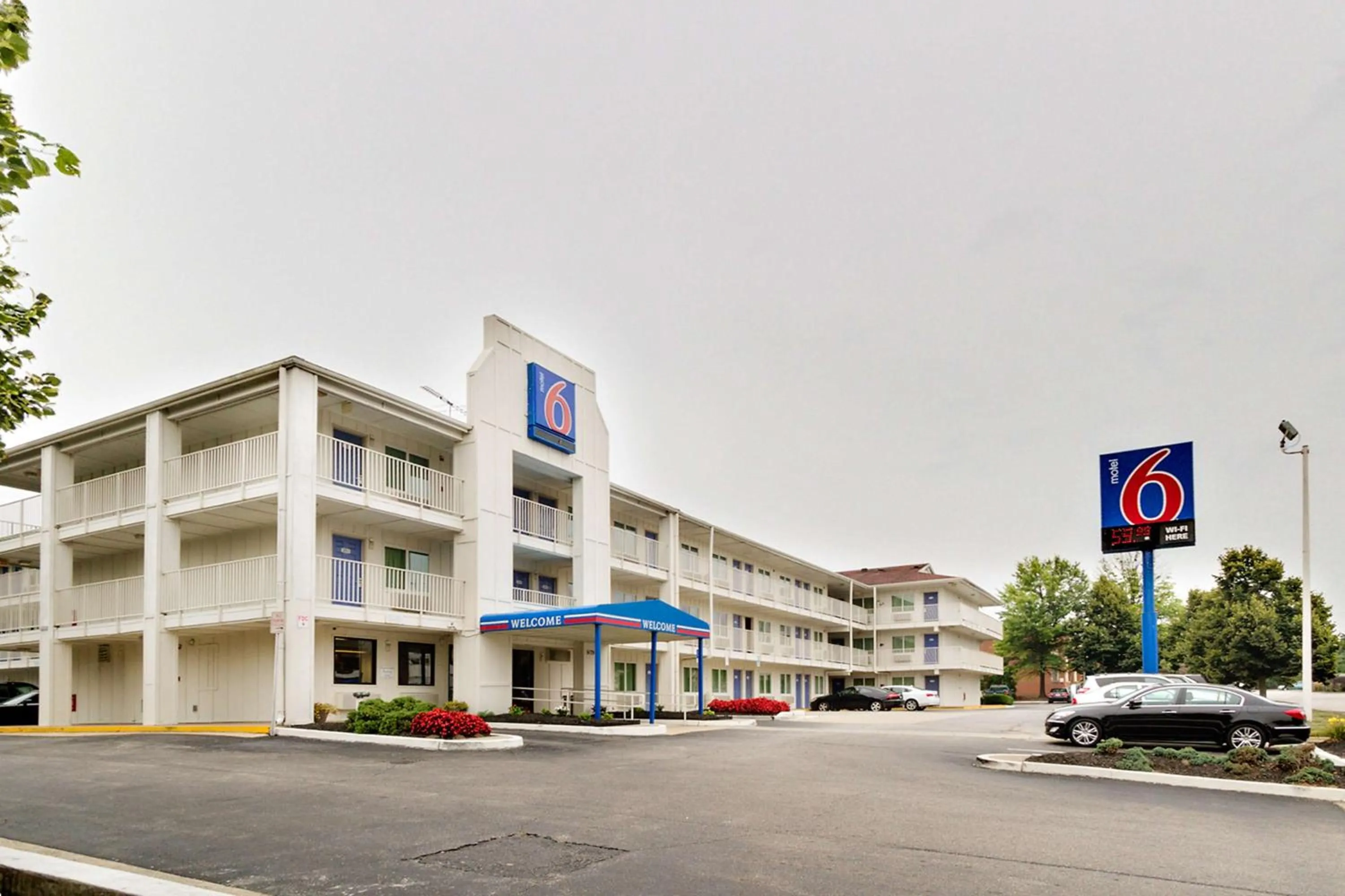 Property building in Motel 6-Linthicum Heights, MD - BWI Airport