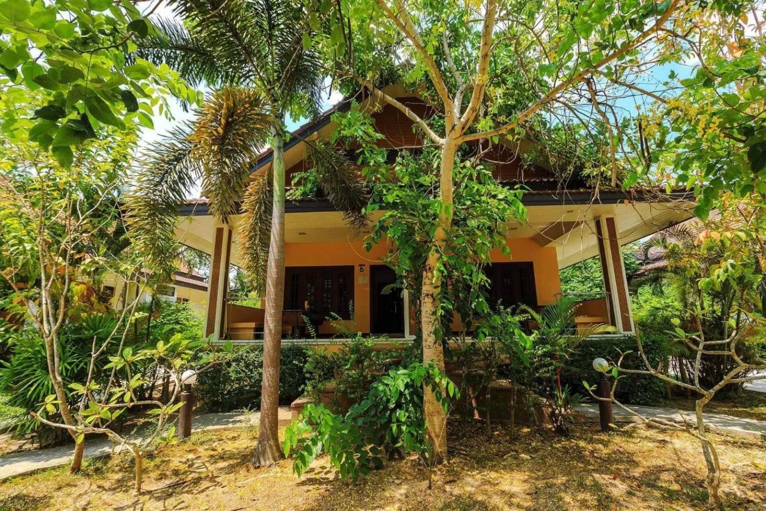 Property building in Oscar Villa Aonang Krabi