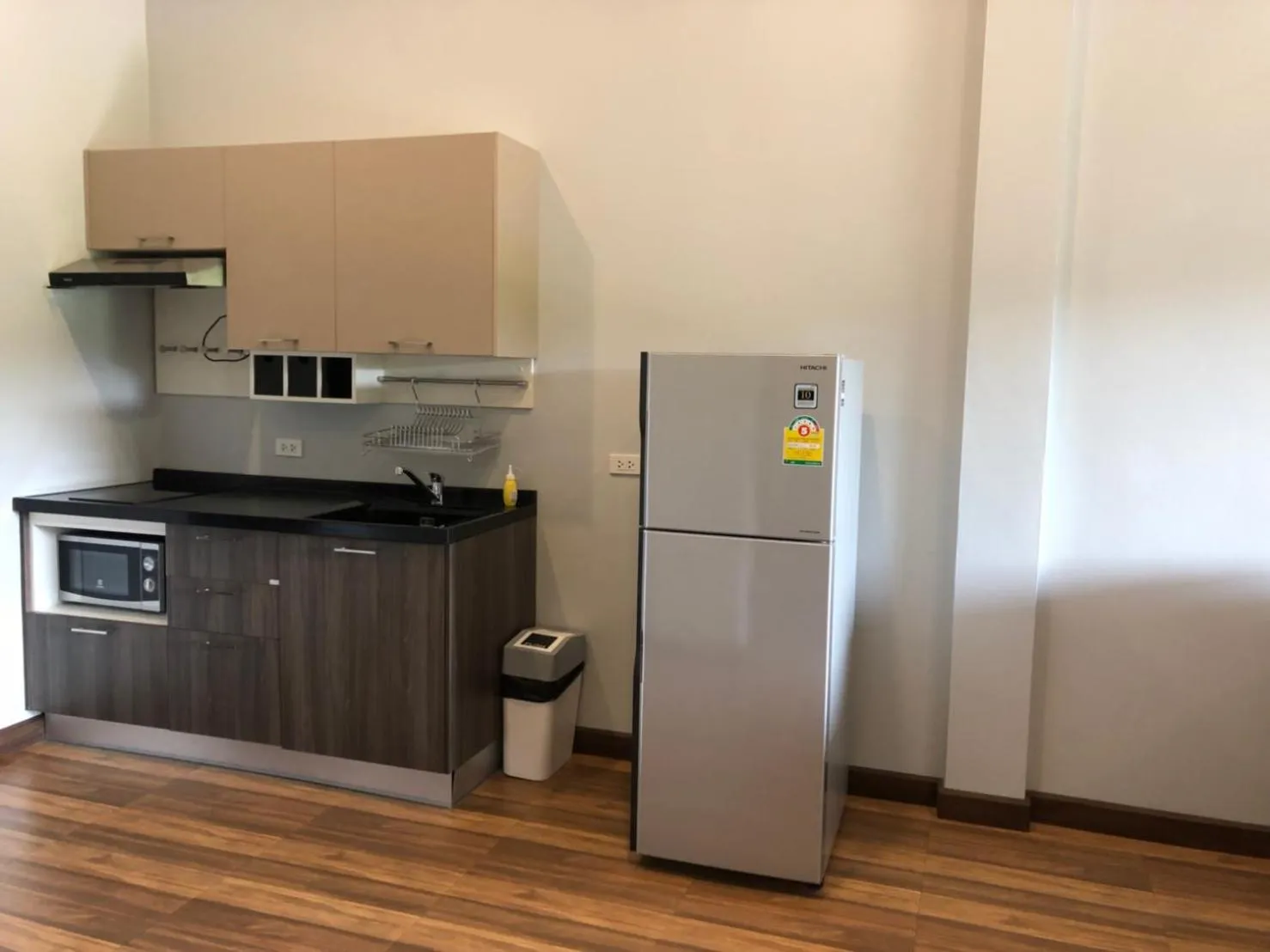 Communal kitchen in Oscar Villa Aonang Krabi