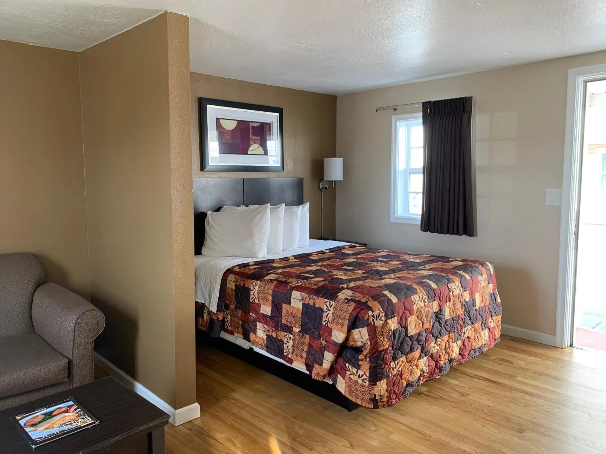 Bed in Sea Horse Inn and Cottages