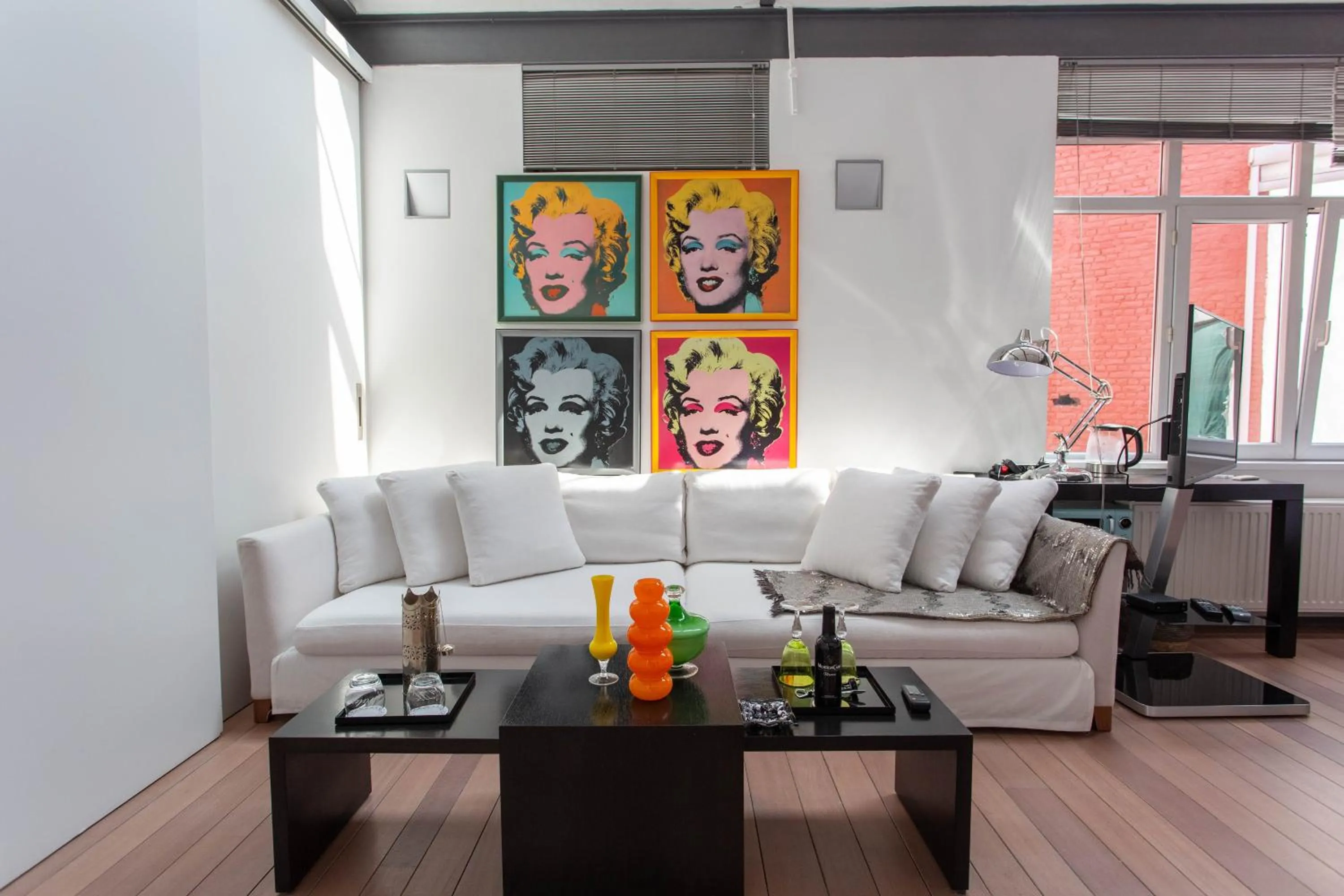 Seating area in Les Lofts d'Artistes