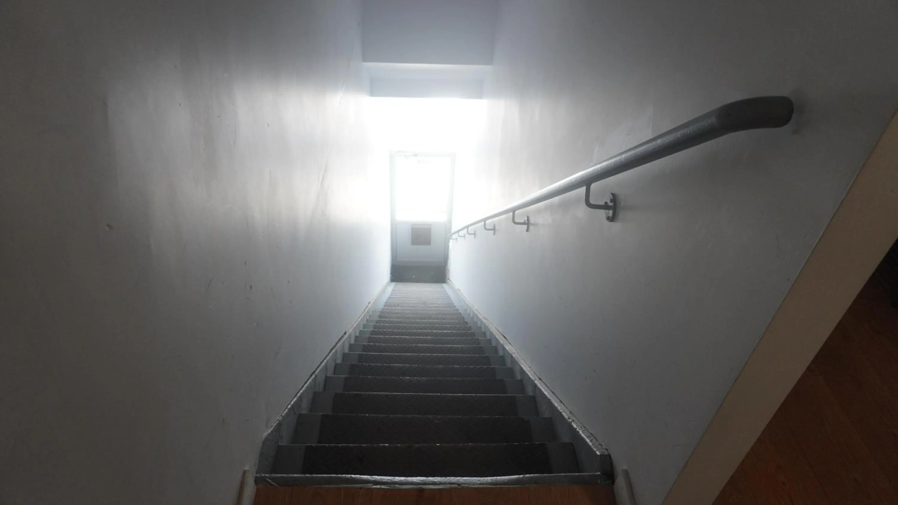 Facade/entrance in HoMa Homestay Hotel by Olympic Stadium Montreal Auberge-Hostel