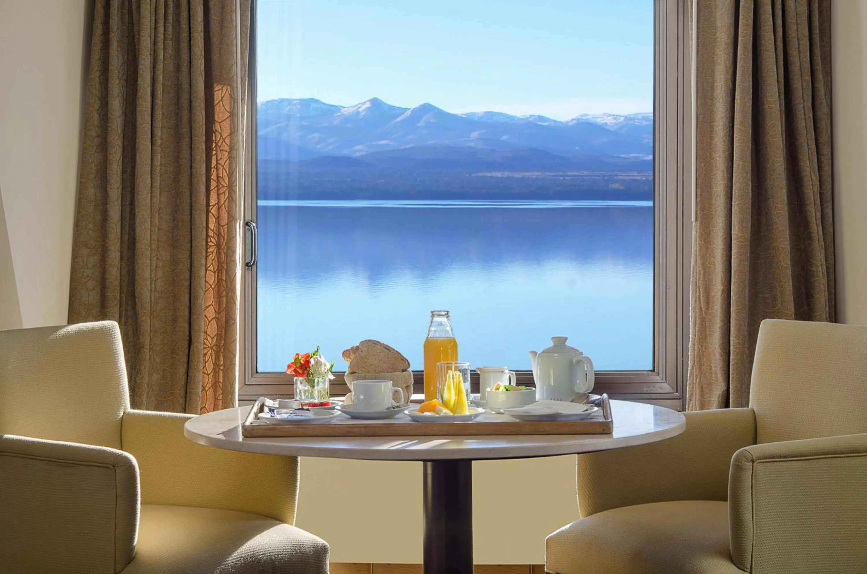 Bedroom in NH Bariloche Edelweiss