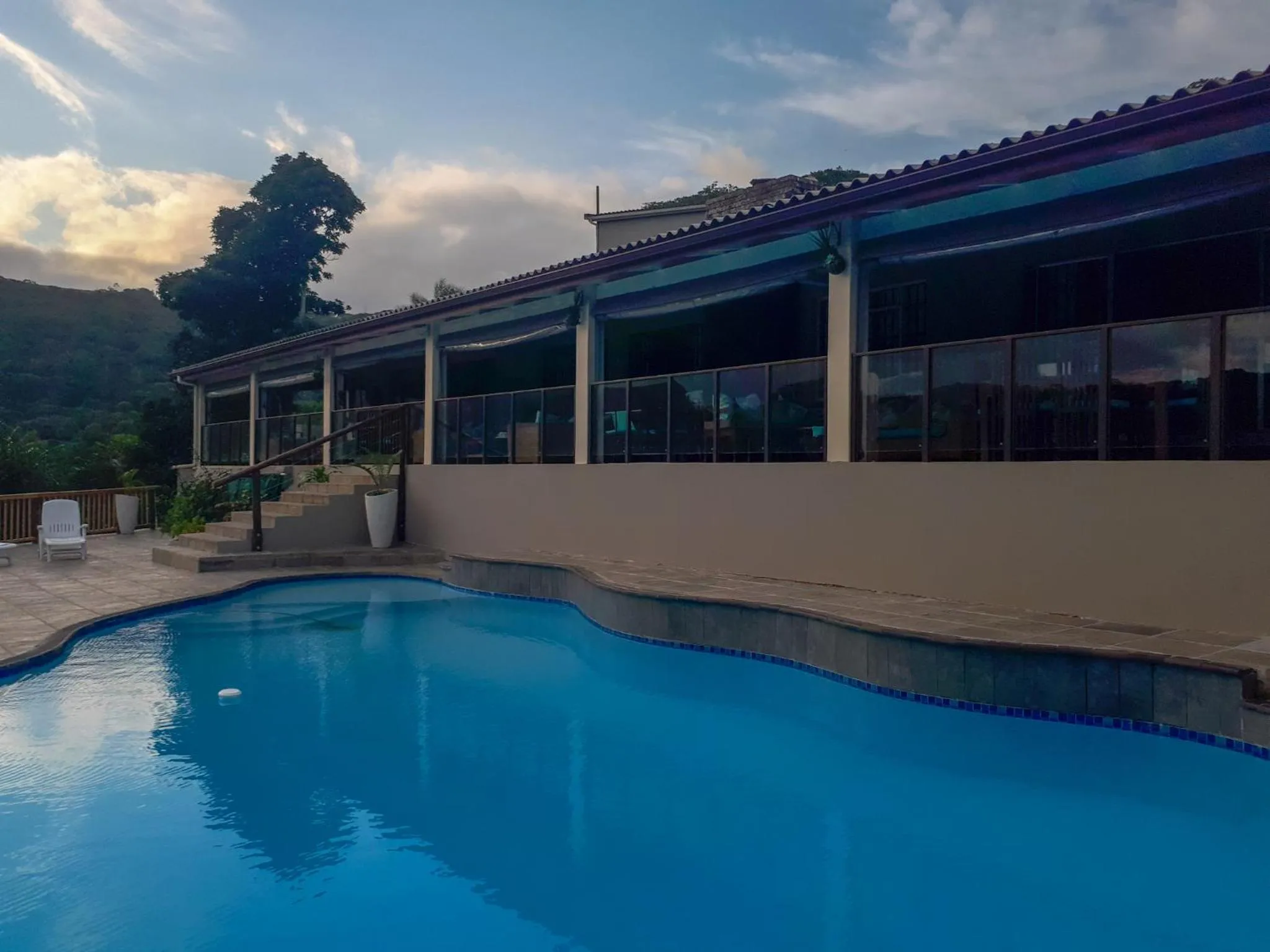 Property building in Umtamvuna View Cabanas