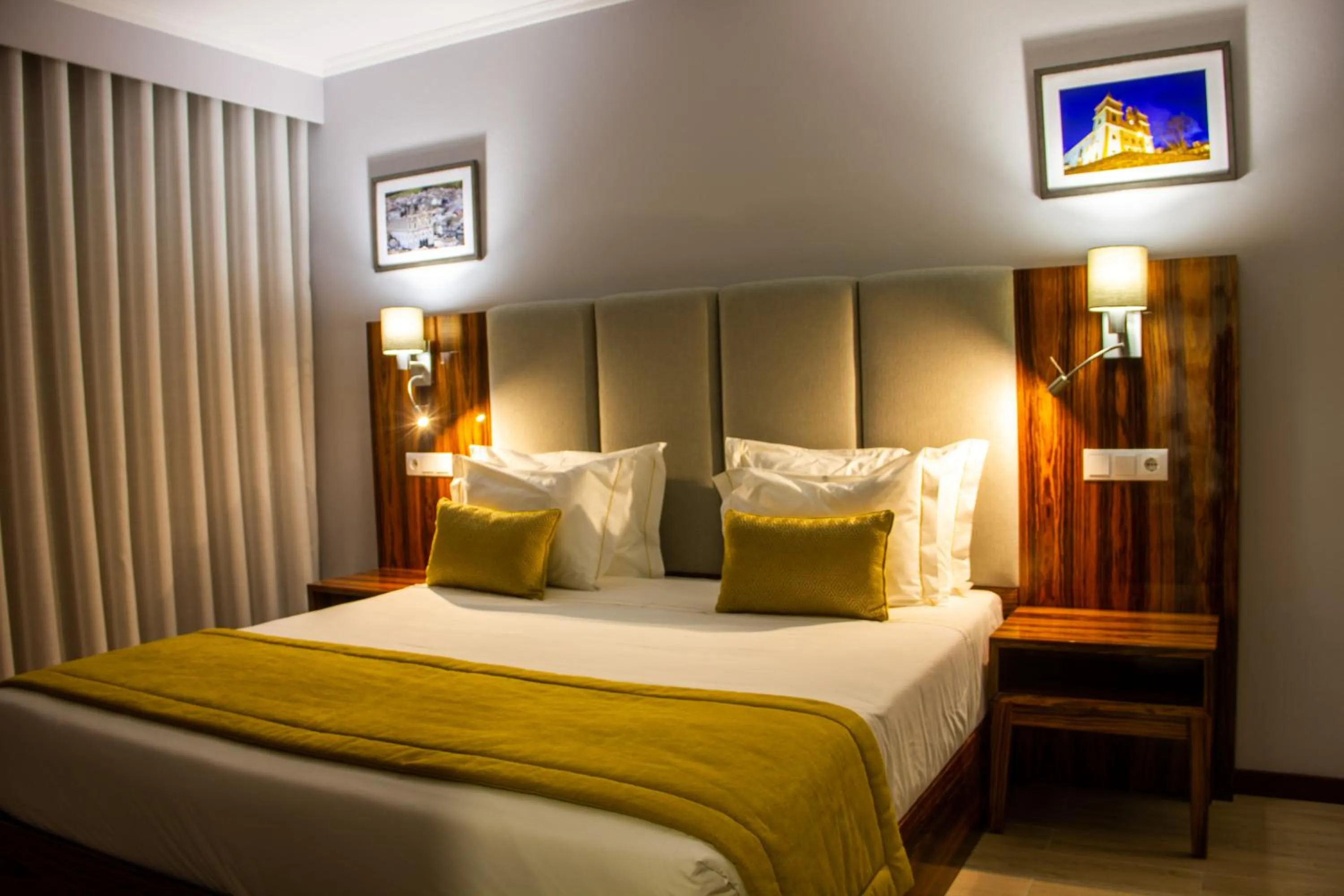 Bed in Memória Charming House