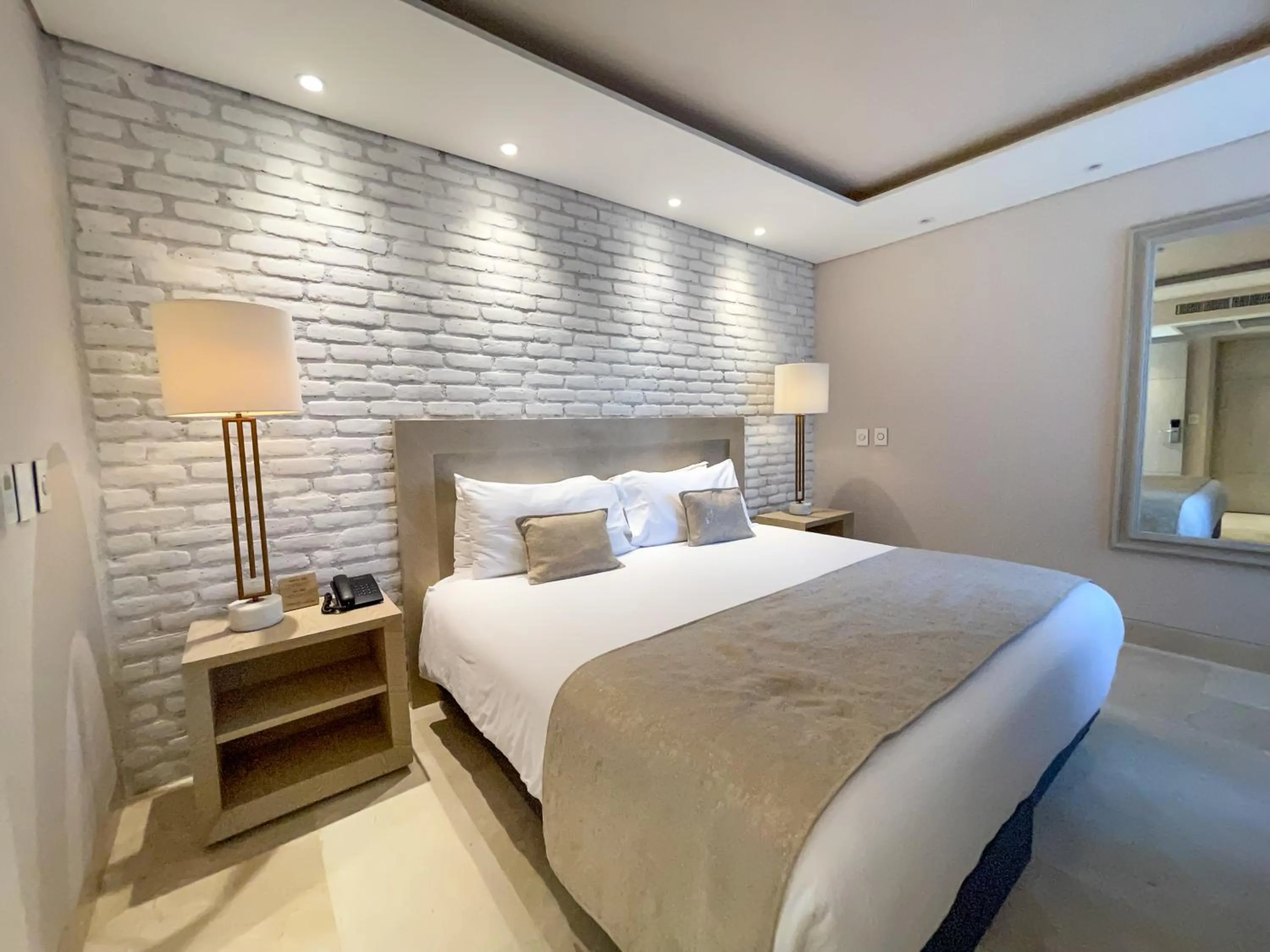 Bed in Alko Hotel Cotona