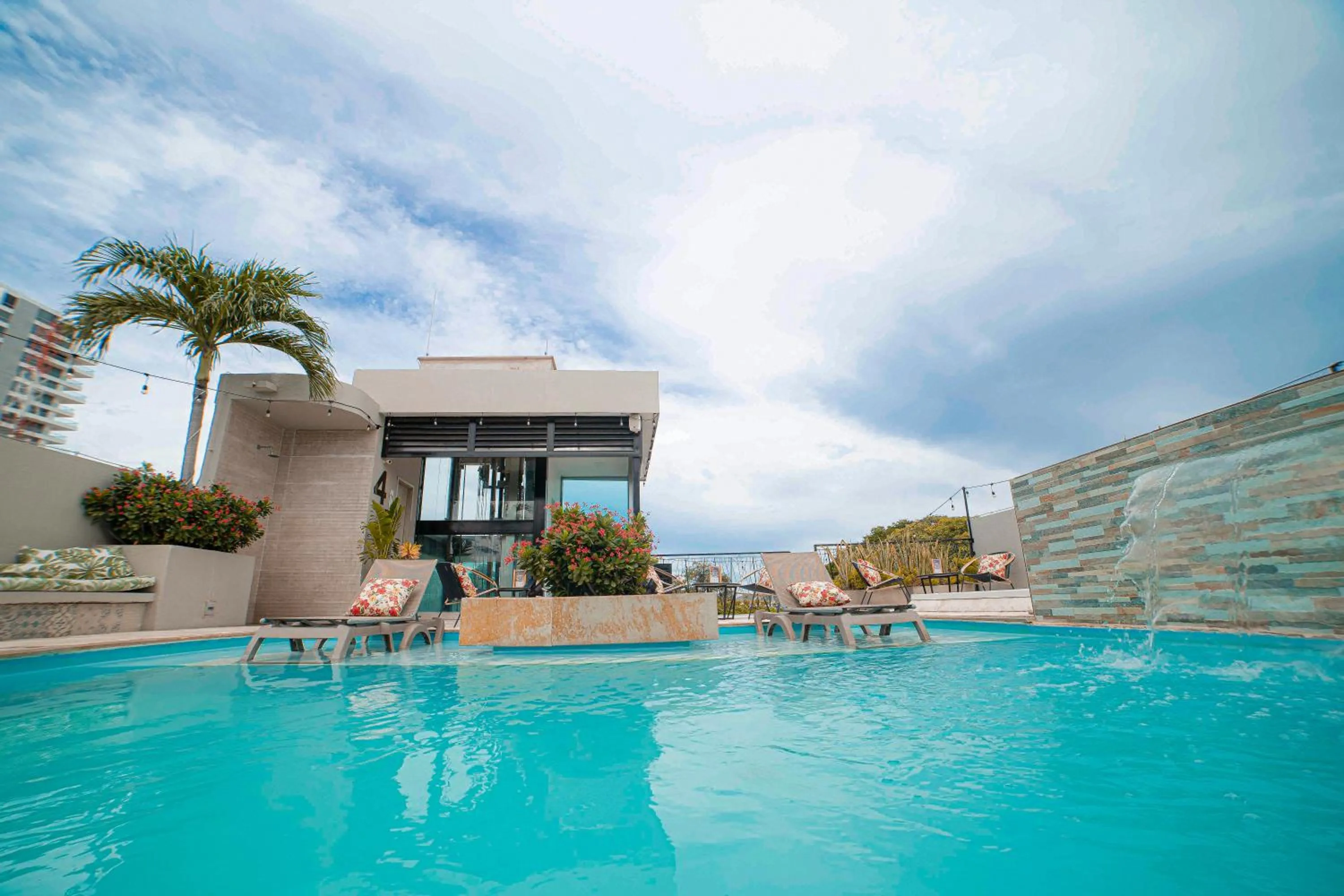 Pool view in Alko Hotel Cotona