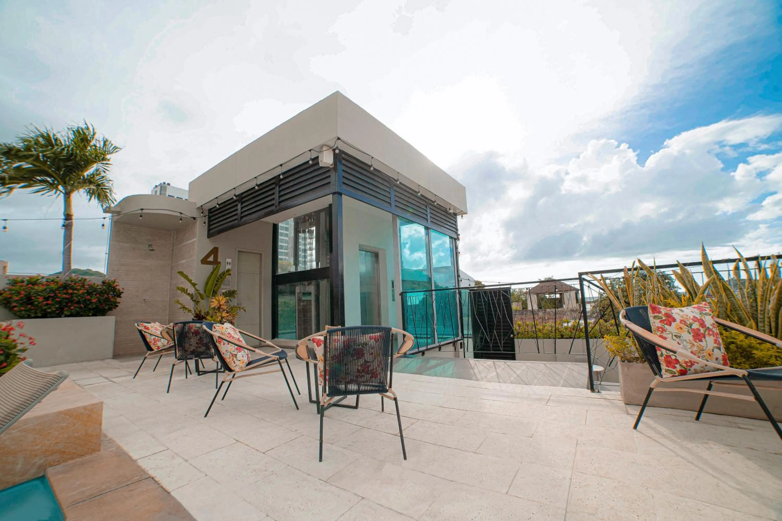 Balcony/Terrace in Alko Hotel Cotona