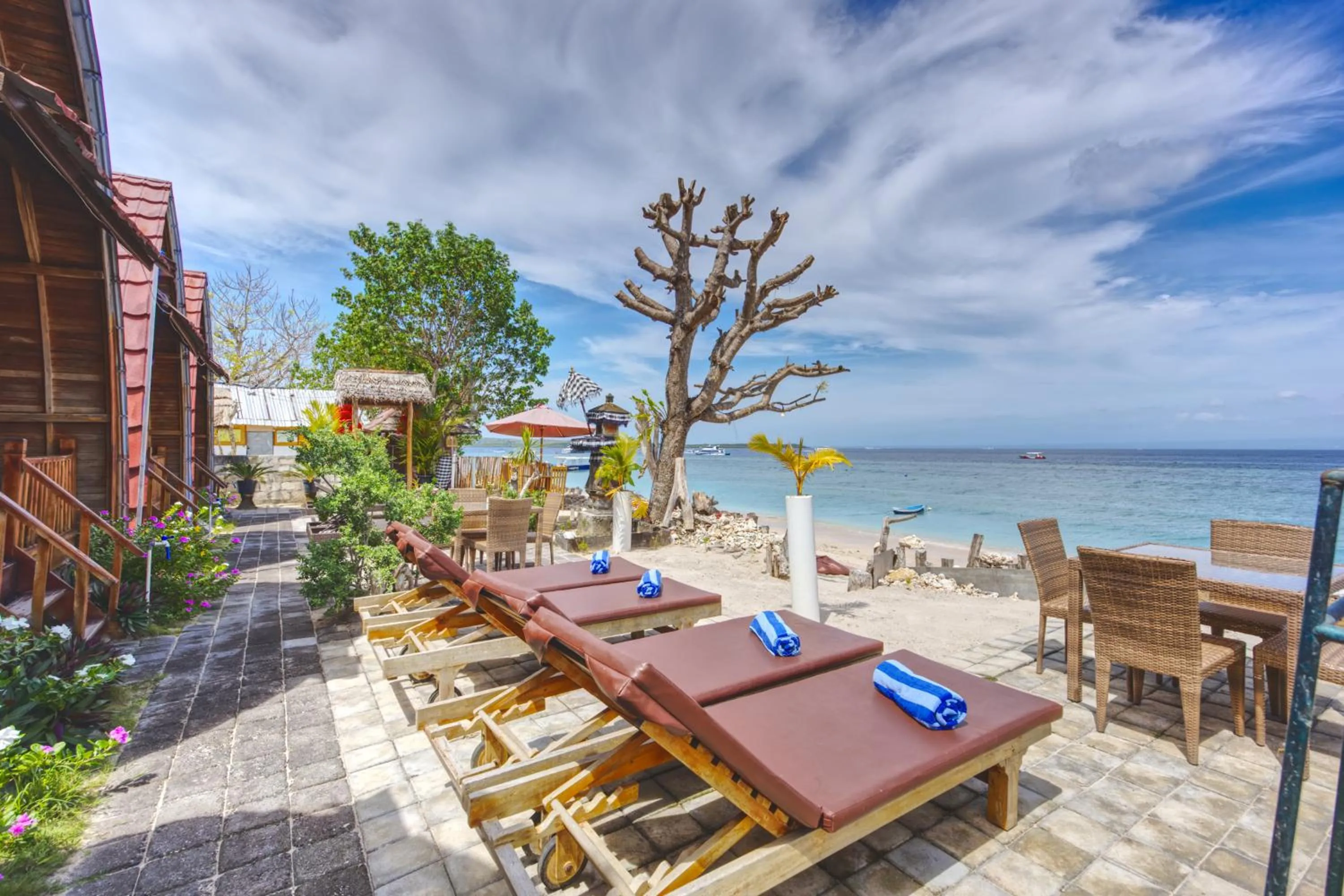 Natural landscape in Santen Beach Bungalows