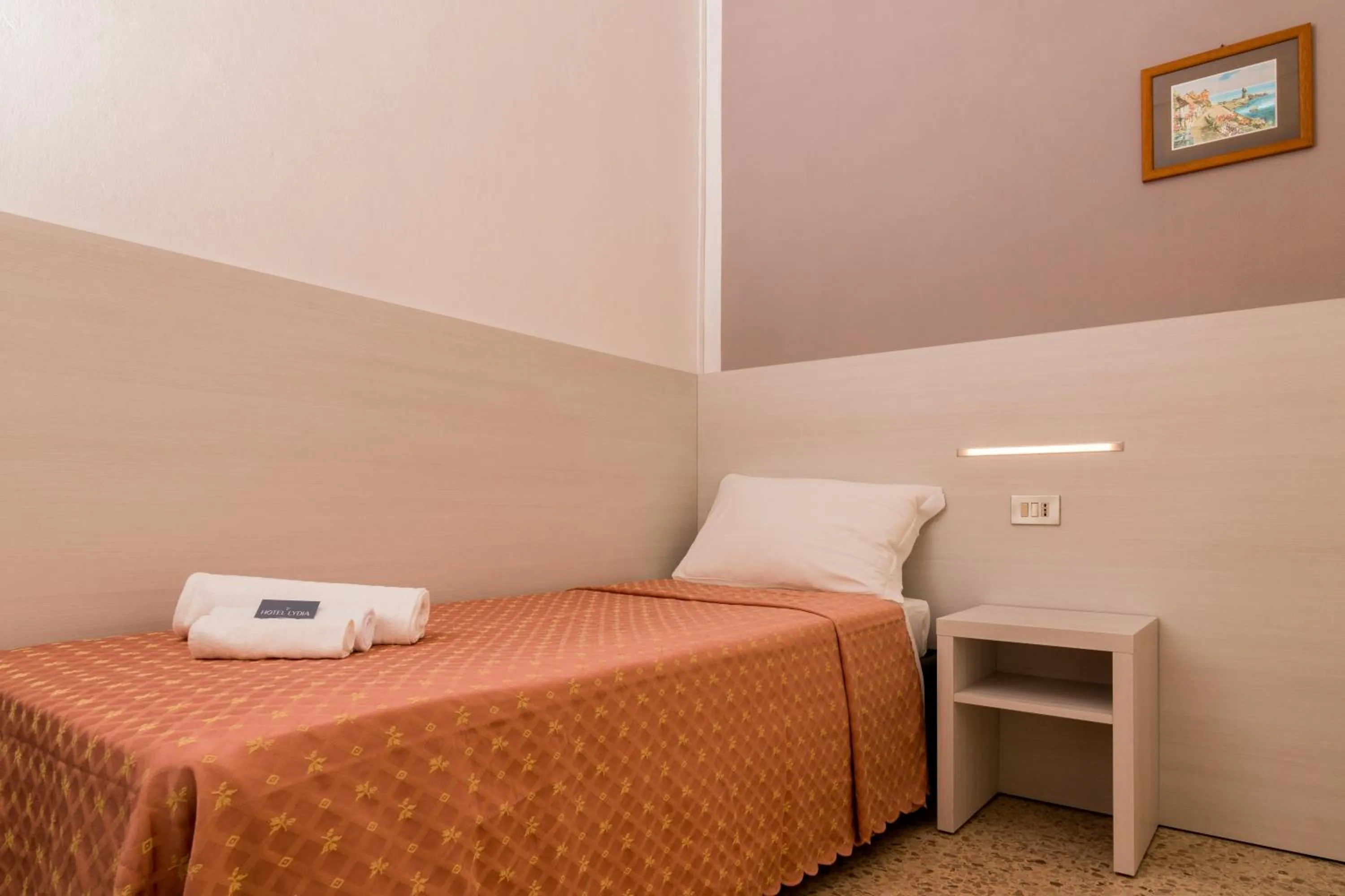 Bedroom, Bed in Hotel Lydia