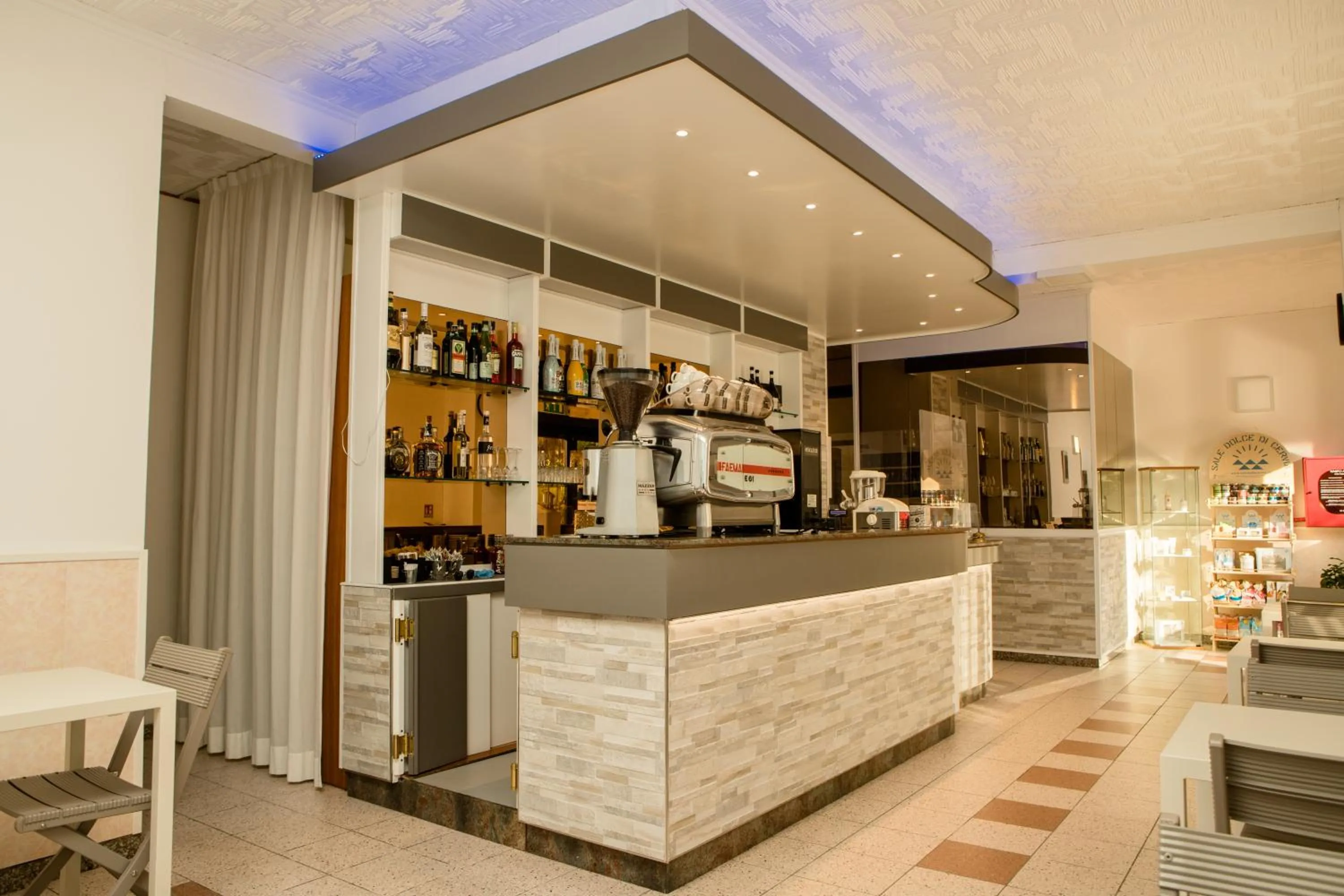 Lounge or bar in Hotel Lydia