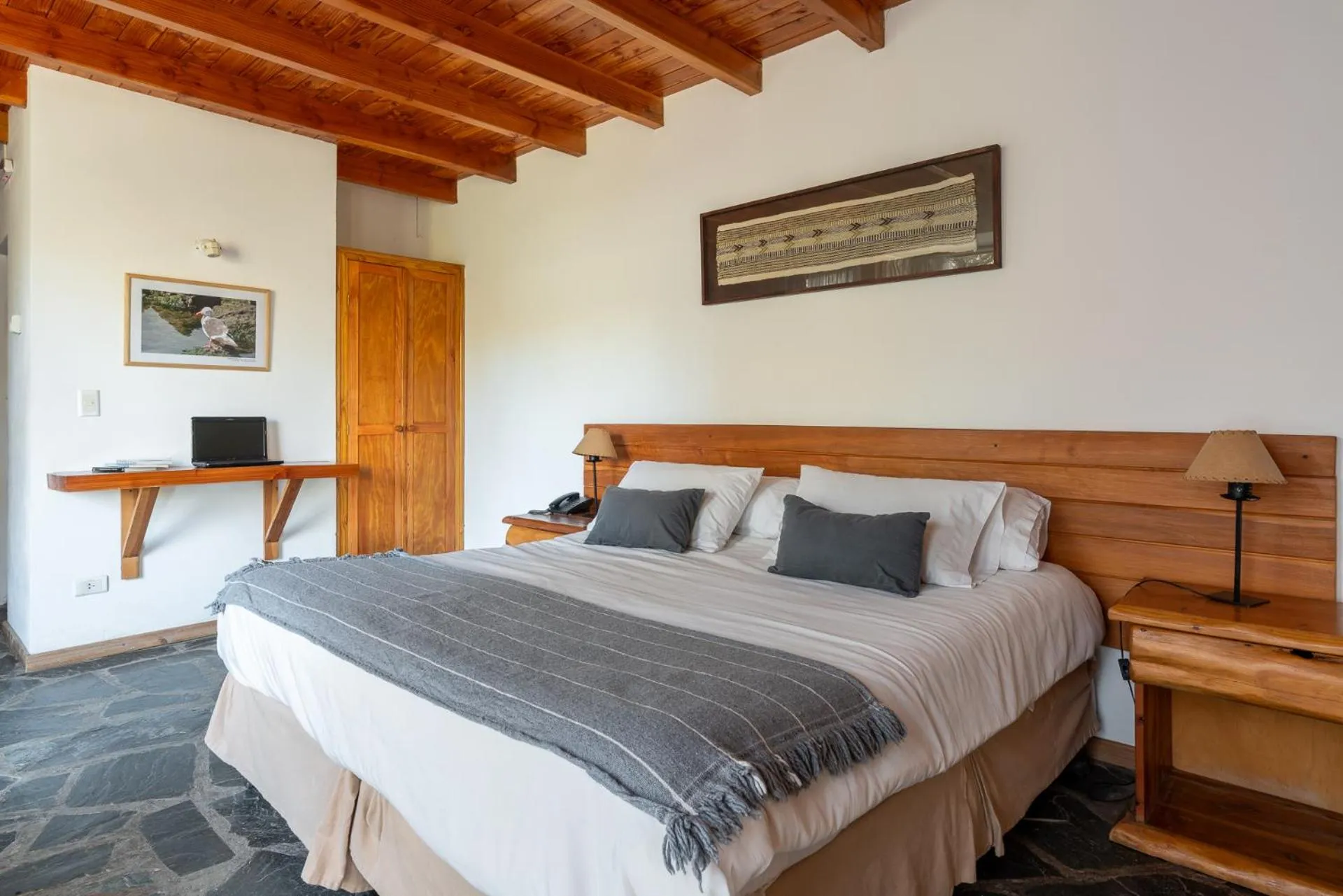 Bed in Villa Sofía Apart Hotel