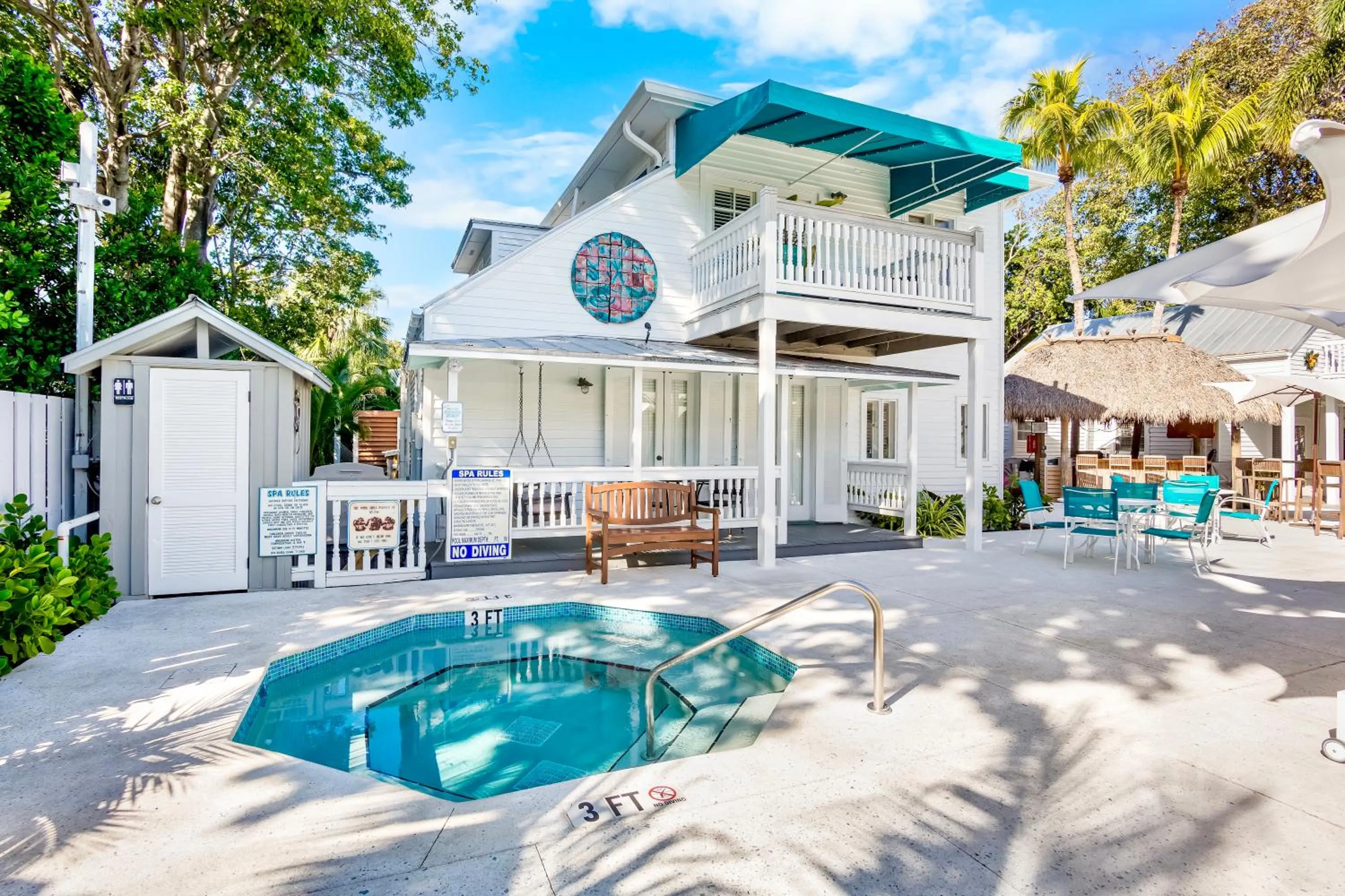 Swimming pool in Eden House
