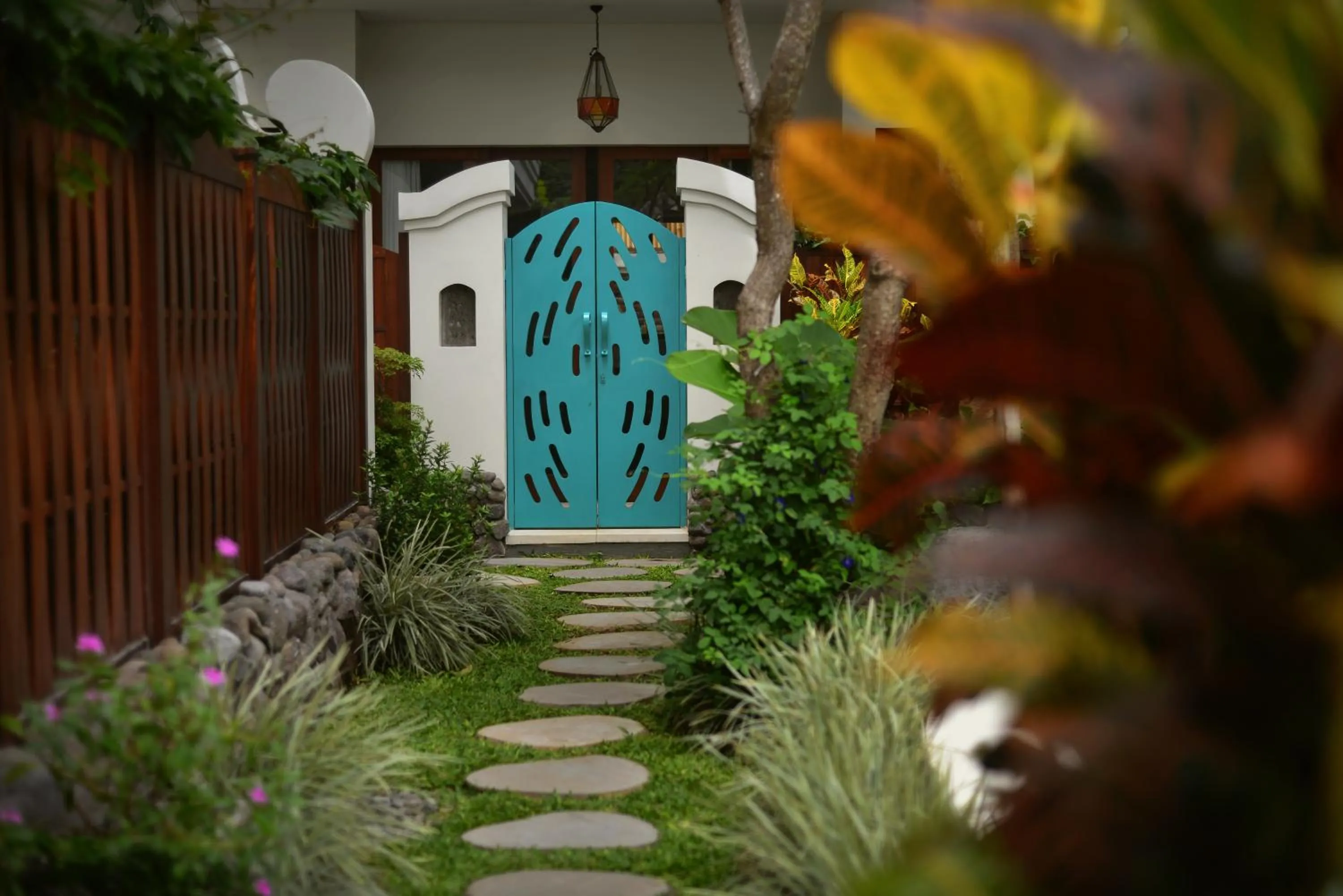 Facade/entrance in Kama Village Sanur