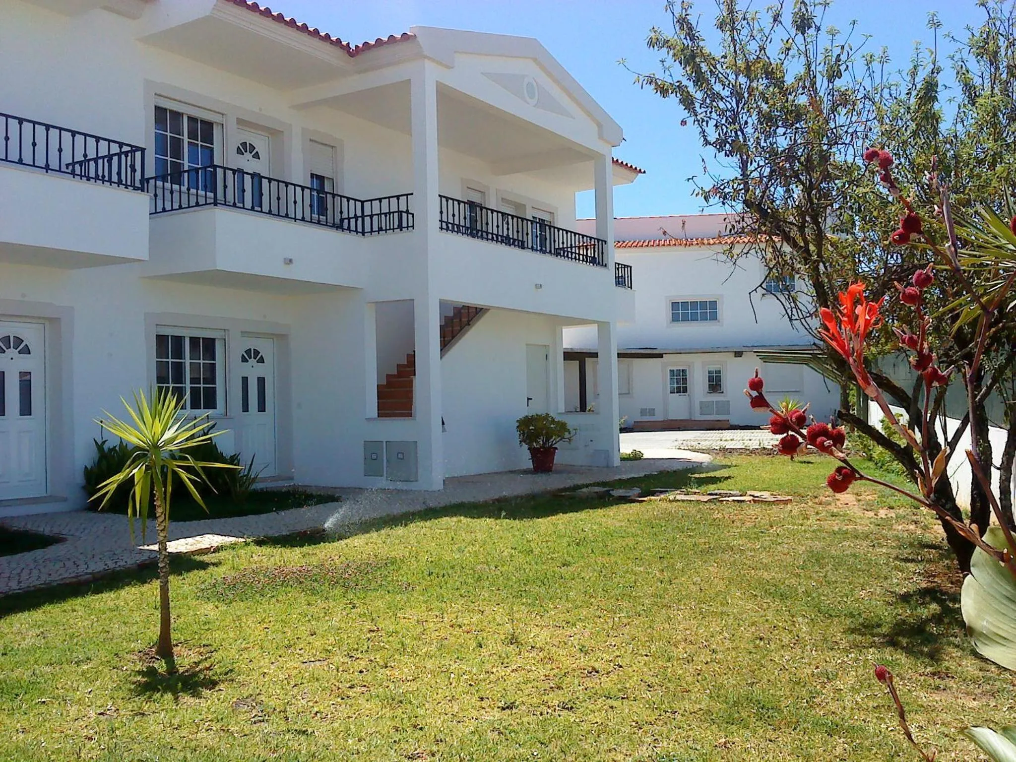 Property building in Albufeira 2 bedroom apartment 5 min from Falesia beach and close to center I