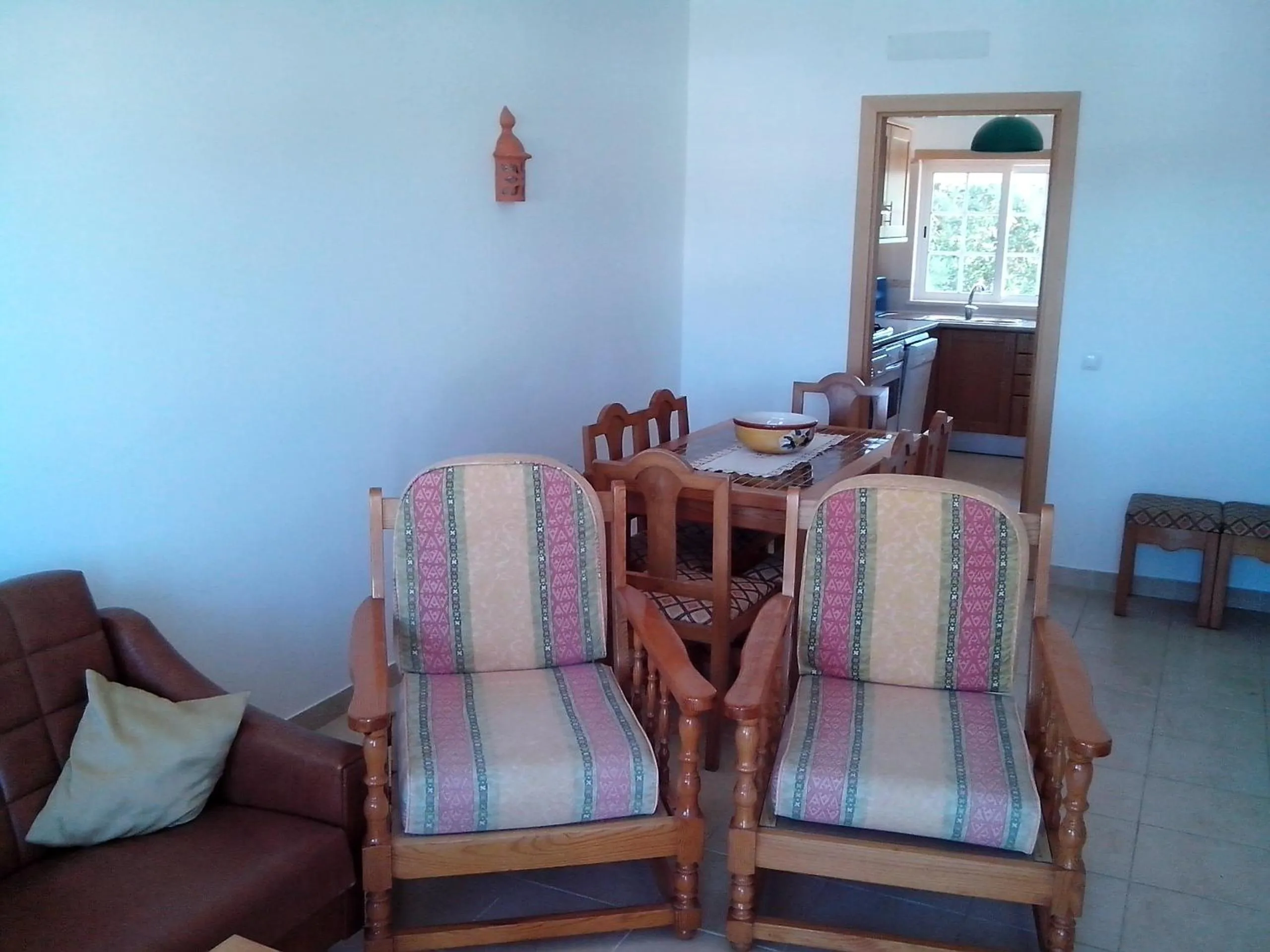 Restaurant/places to eat in Albufeira 2 bedroom apartment 5 min from Falesia beach and close to center I