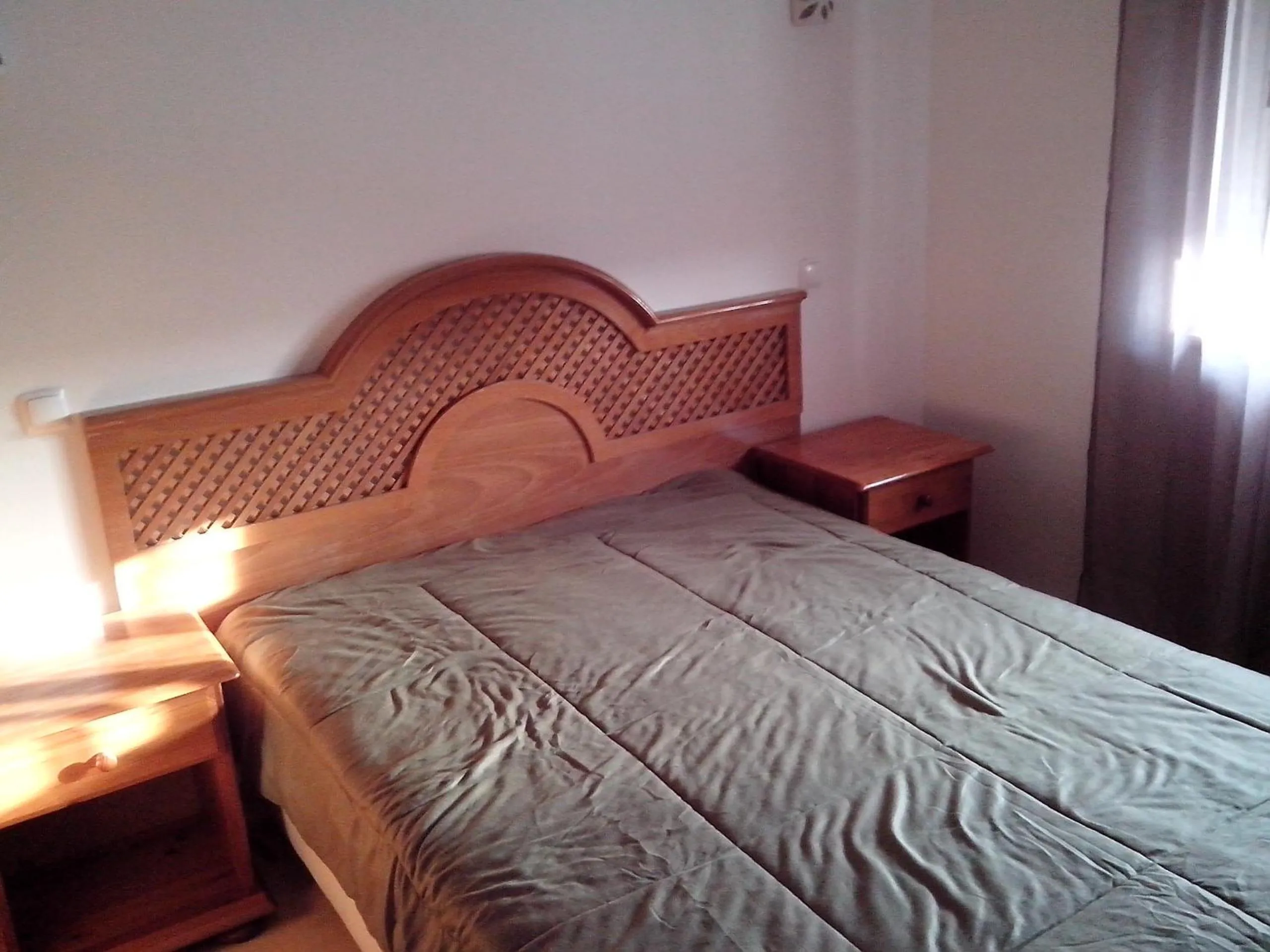 Bedroom, Bed in Albufeira 2 bedroom apartment 5 min from Falesia beach and close to center I