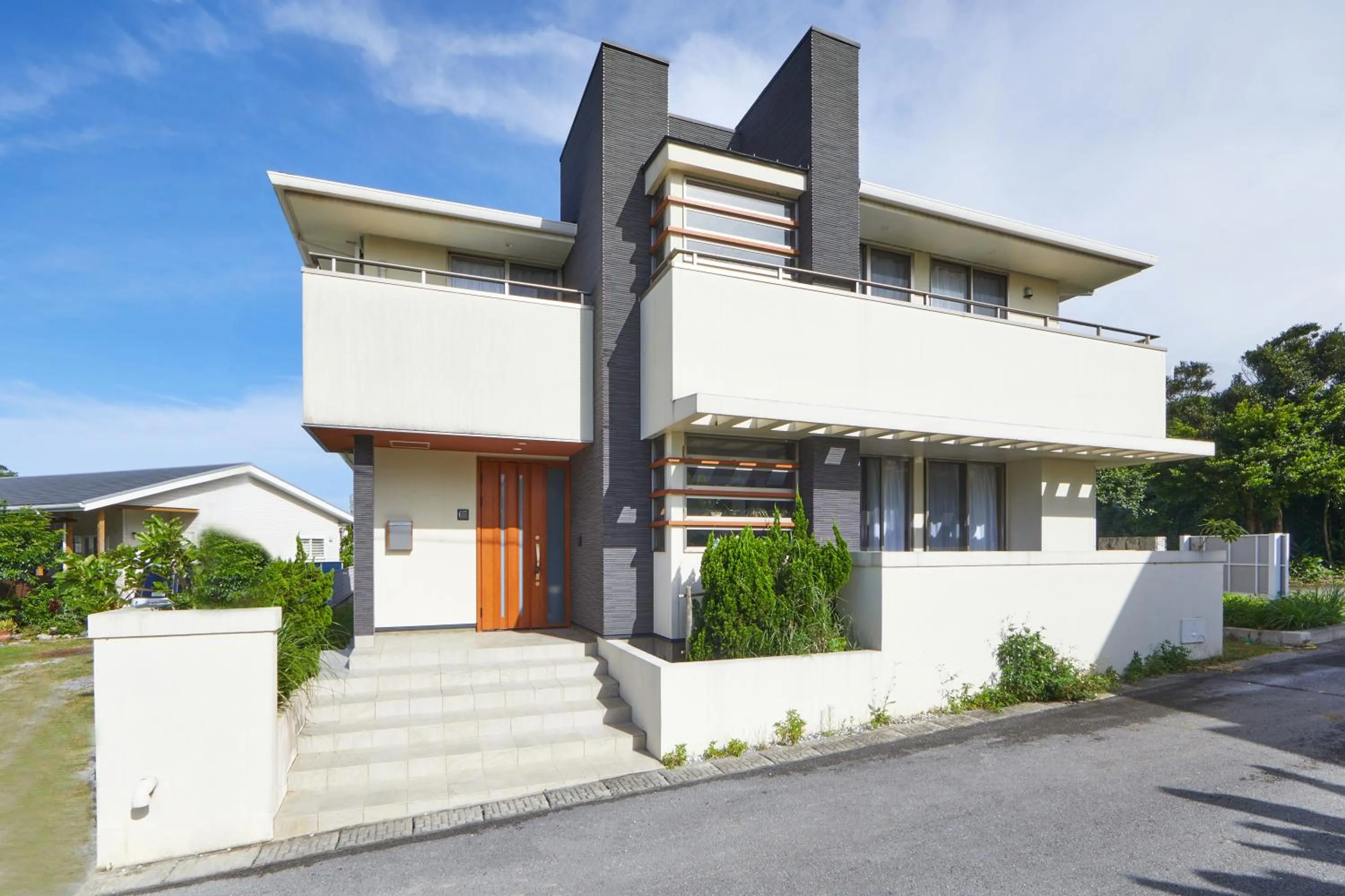 Property building in E-horizon Resort 名護