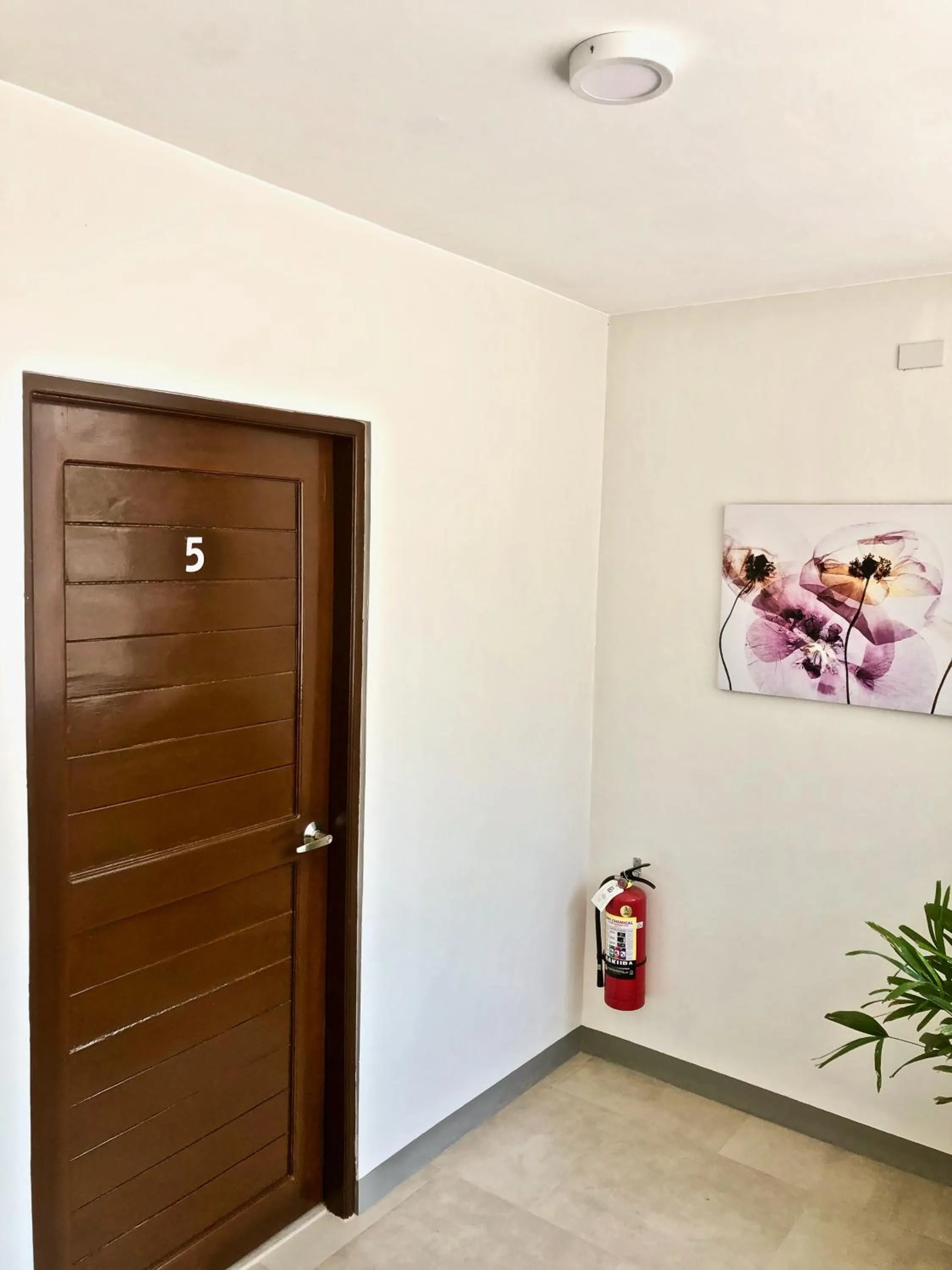 Floor plan in Sunset Cove Beach & Dive Resort