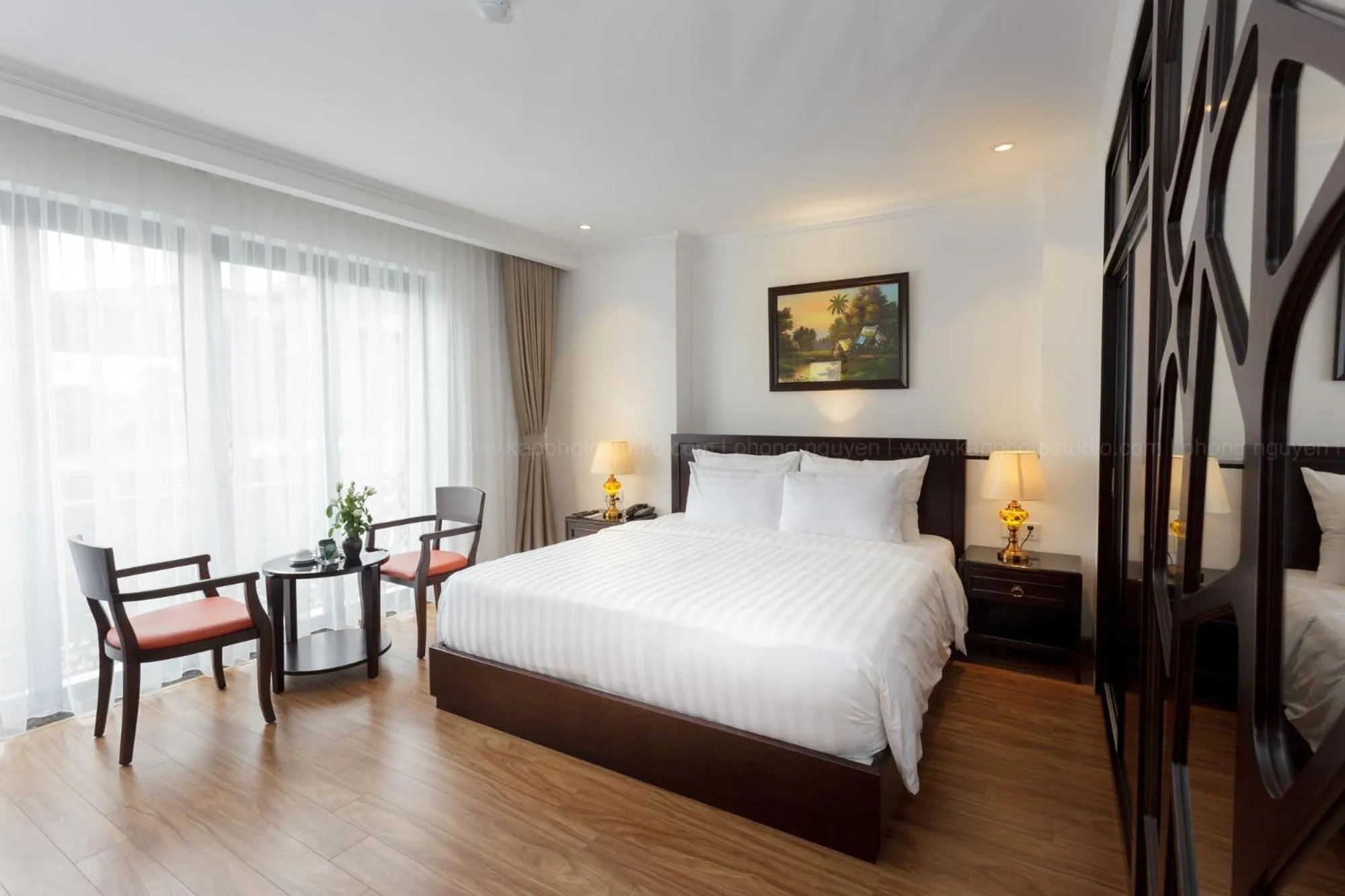 Bed in Hotel De La Seine