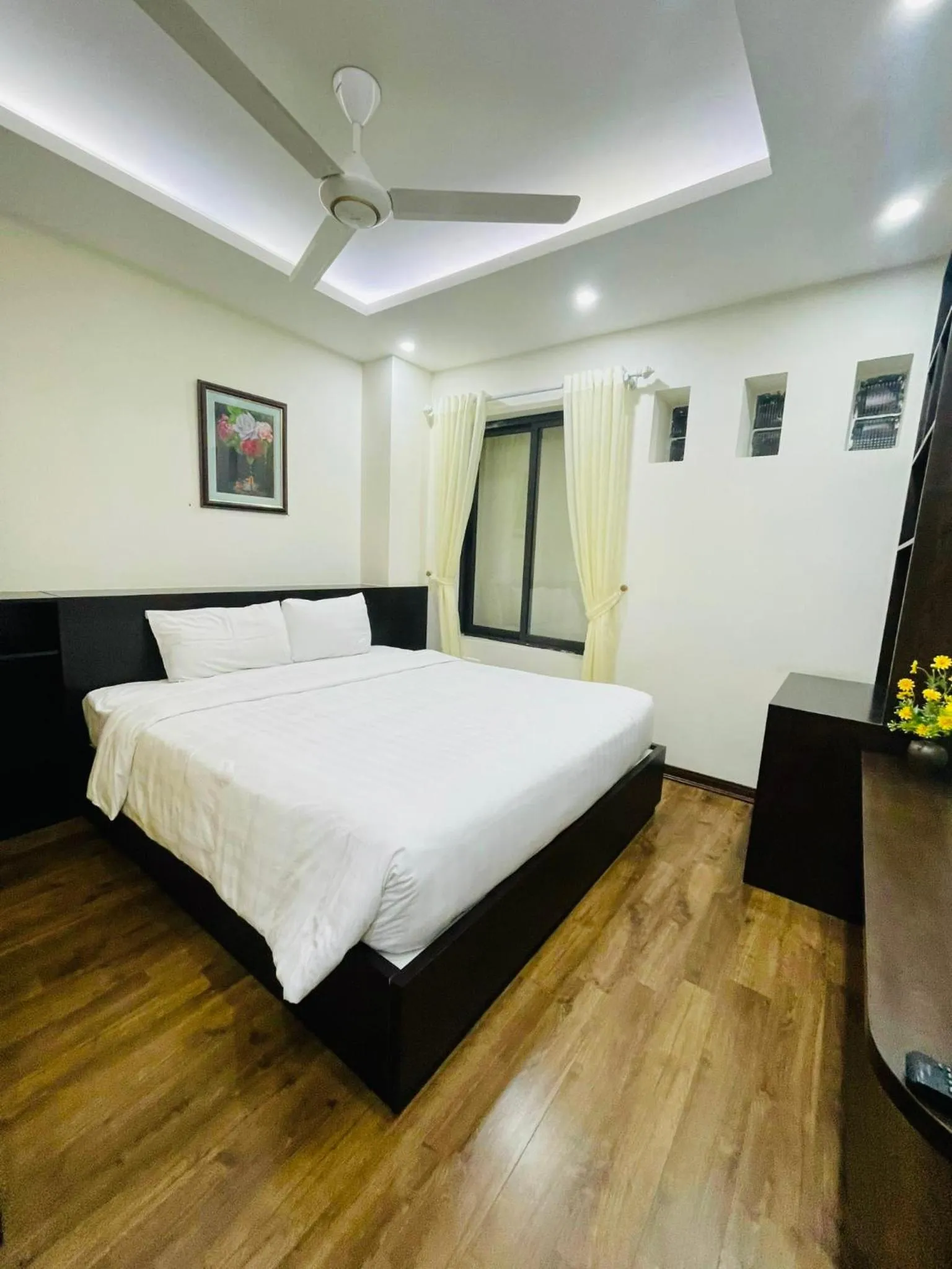 Bed in Hotel De La Seine