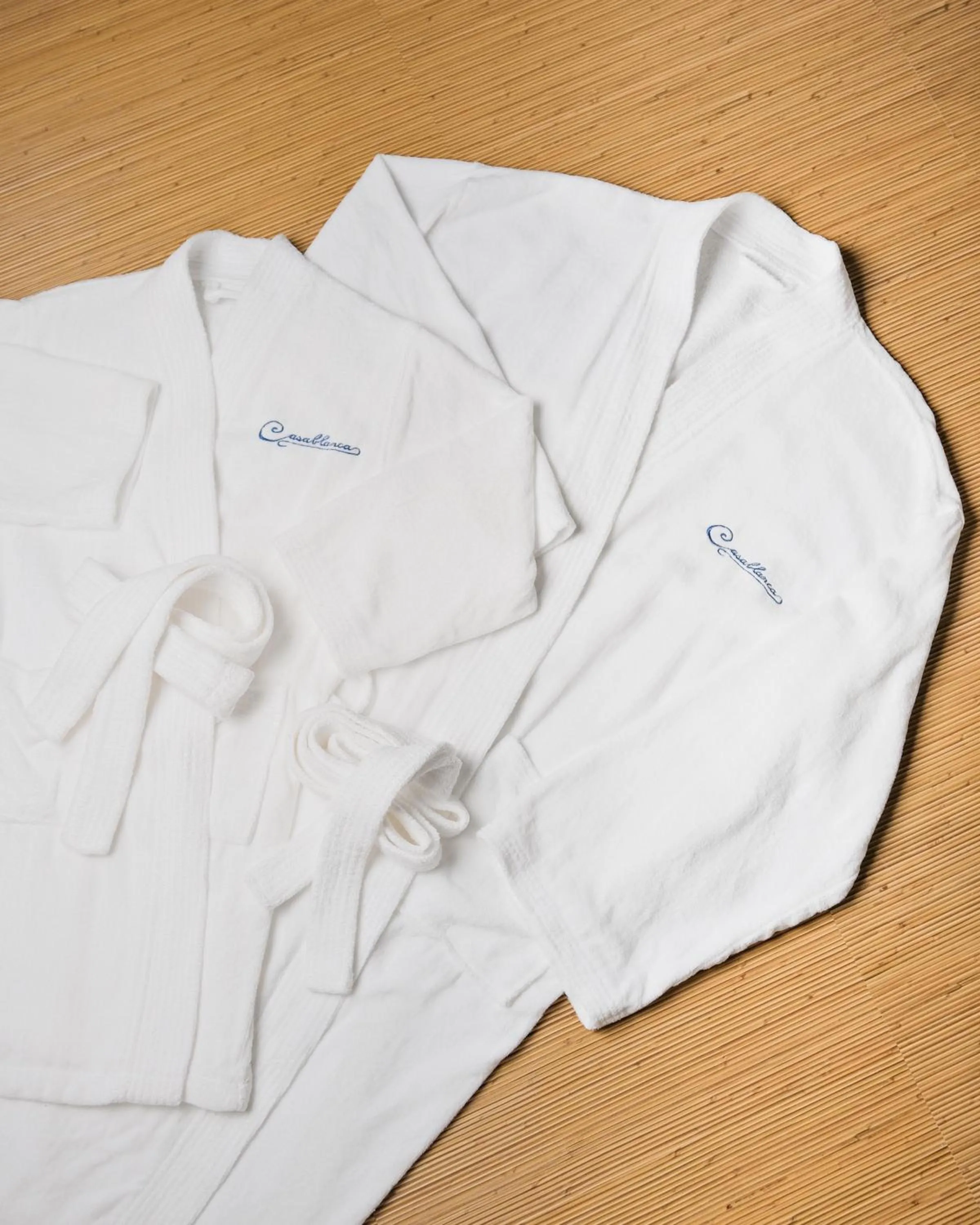 Shower in カサブランカプールハウス鎌倉 - Casablanca Pool House Kamakura Seaside Luxury Villa with Heated Pool & Sauna