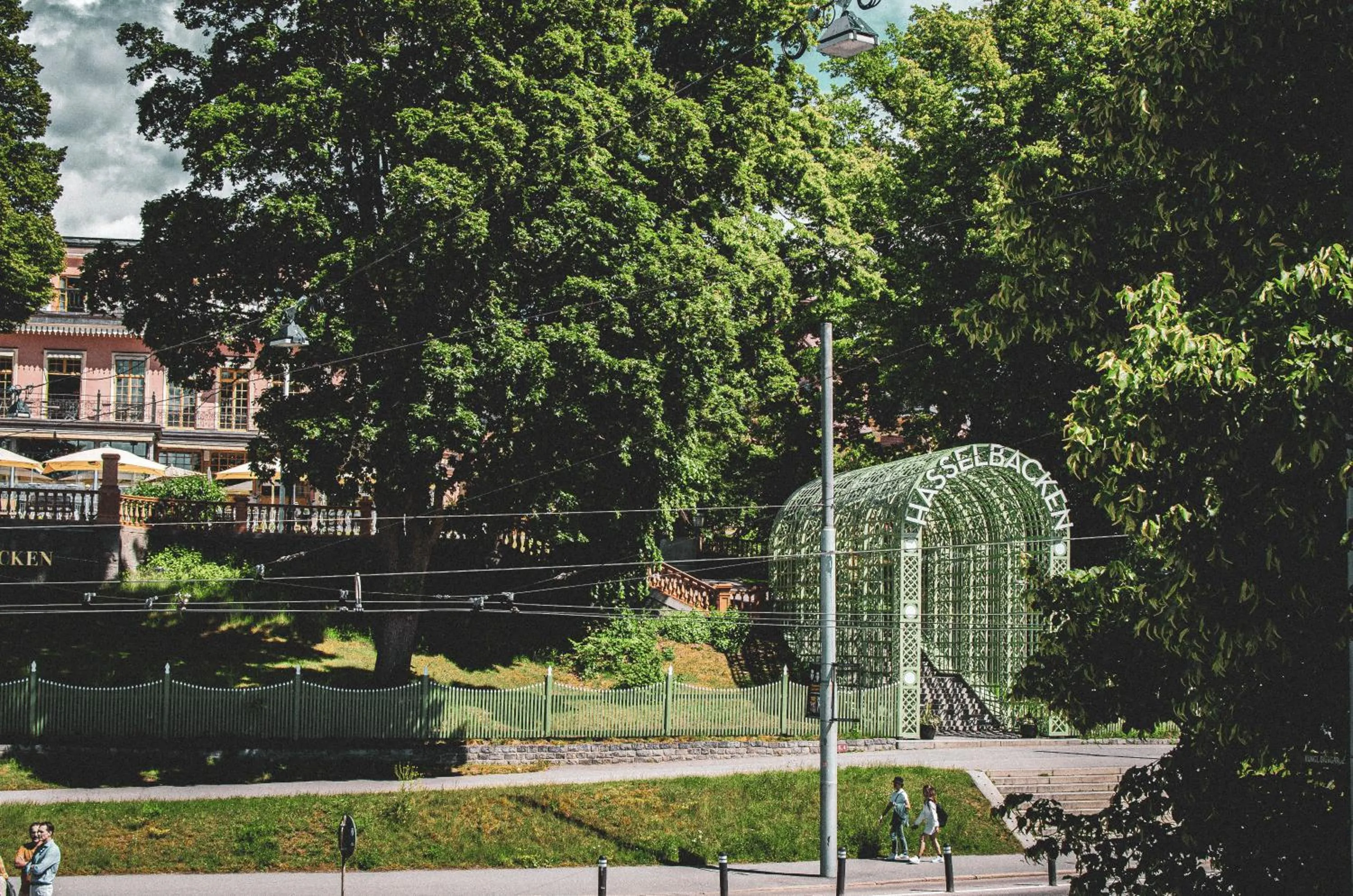 Restaurant/places to eat, Garden in Pop House Hotel